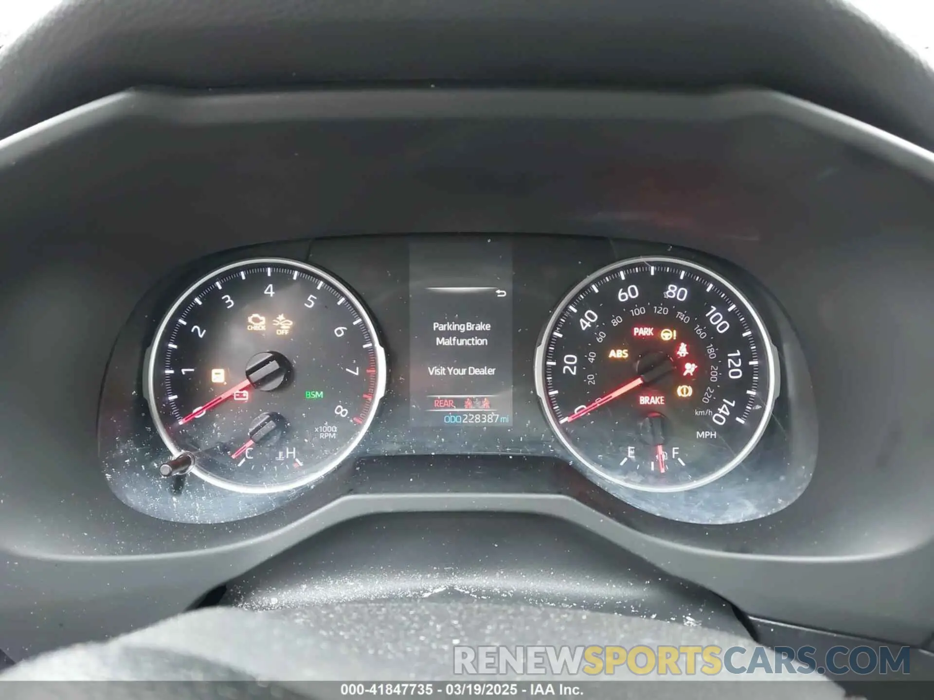 7 fotografías del automóvil dañado JTMK1RFV1KD002199 TOYOTA RAV4 2019