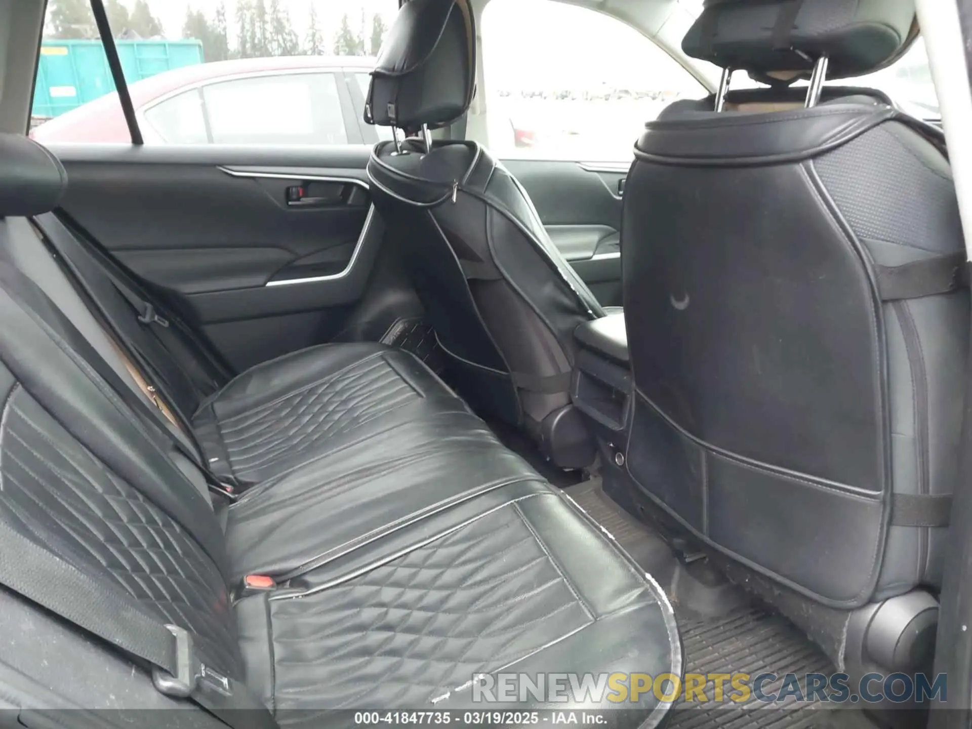 8 fotografías del automóvil dañado JTMK1RFV1KD002199 TOYOTA RAV4 2019