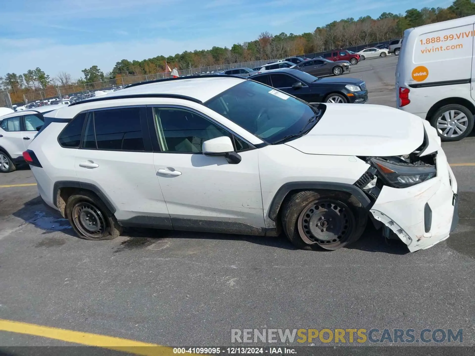 13 fotografías del automóvil dañado JTMK1RFV4KD030563 TOYOTA RAV4 2019