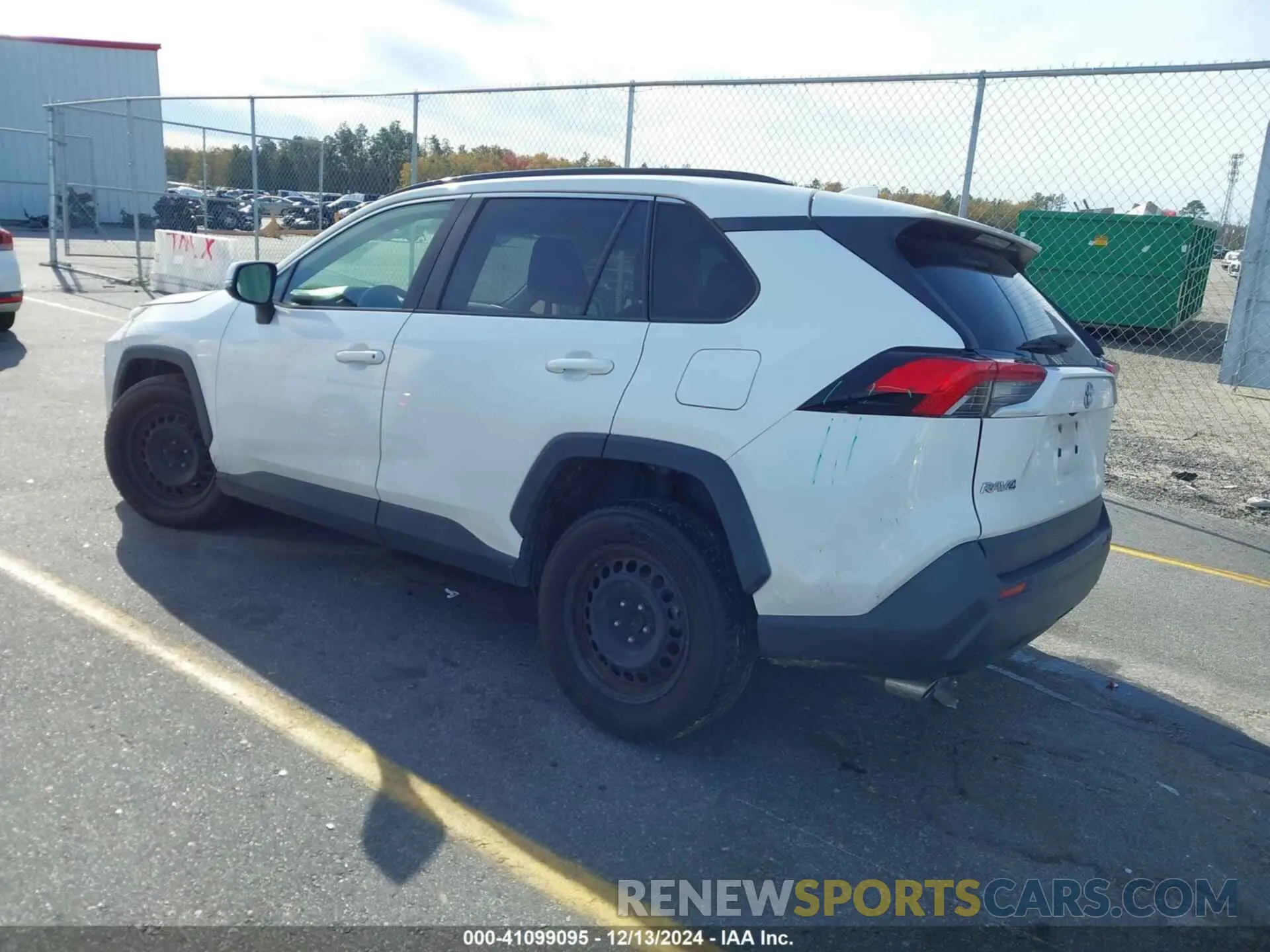 3 fotografías del automóvil dañado JTMK1RFV4KD030563 TOYOTA RAV4 2019