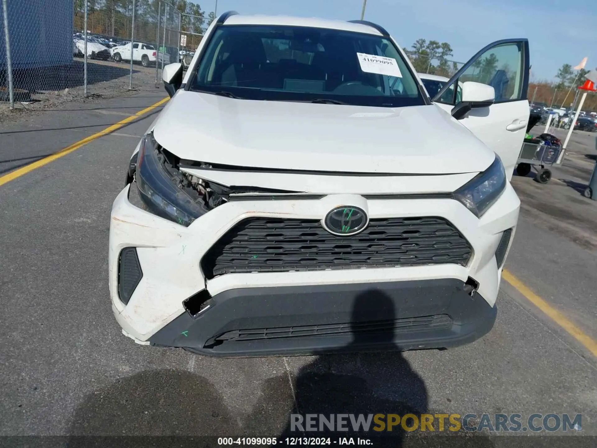 6 fotografías del automóvil dañado JTMK1RFV4KD030563 TOYOTA RAV4 2019
