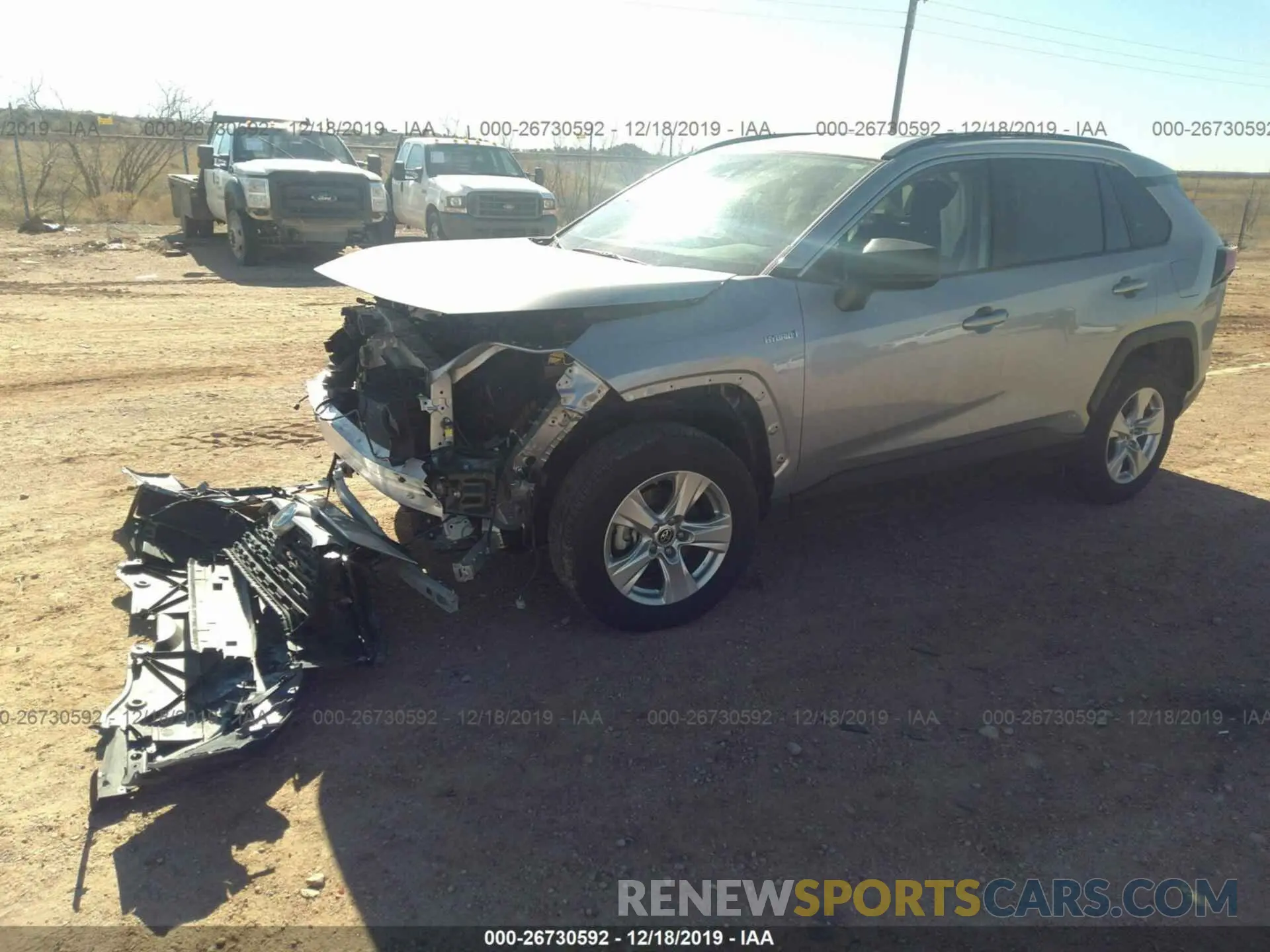 2 fotografías del automóvil dañado JTMLWRFV6KD008067 TOYOTA RAV4 2019