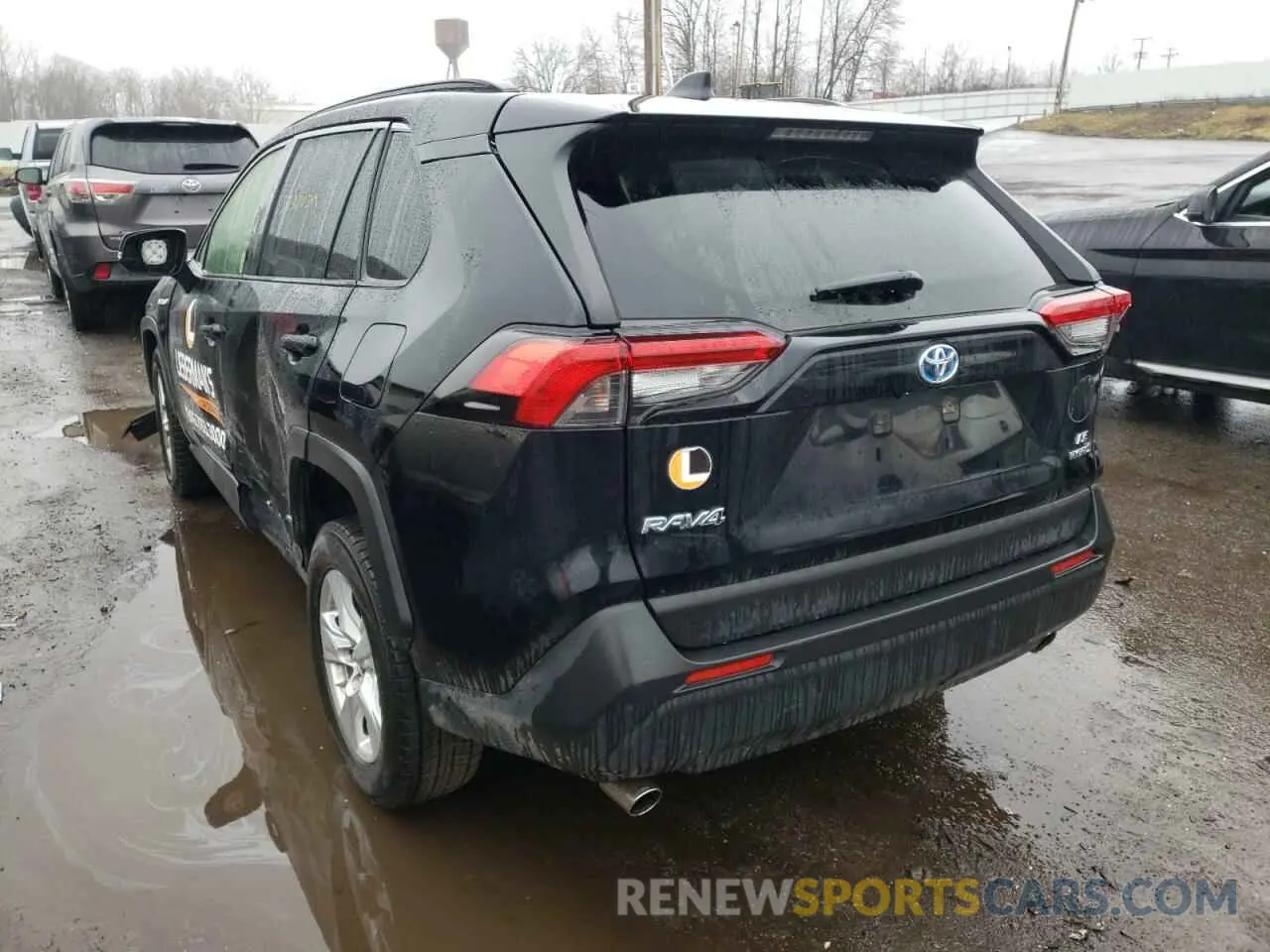 3 fotografías del automóvil dañado JTMMWRFV2KD008099 TOYOTA RAV4 2019