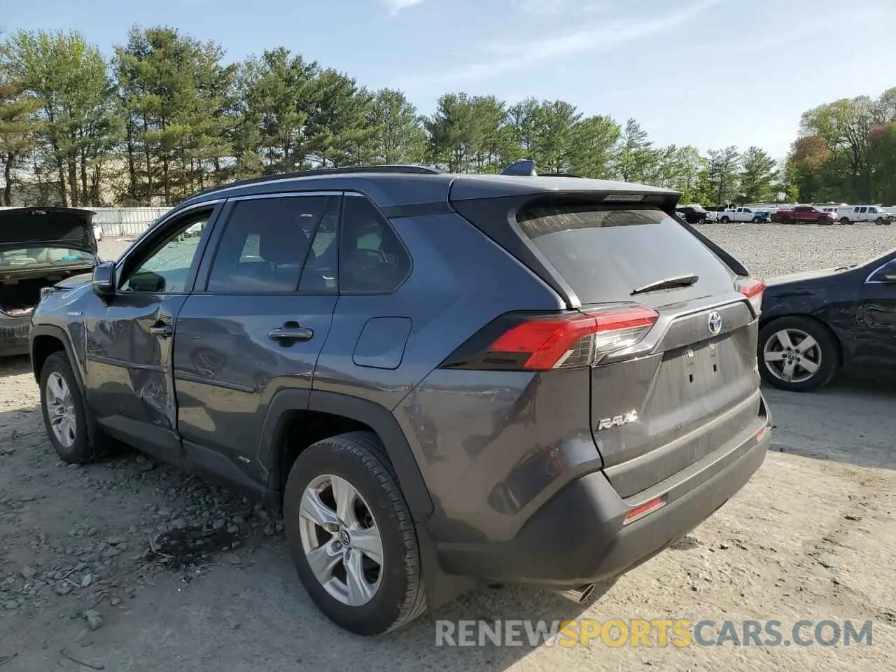 2 fotografías del automóvil dañado JTMMWRFV2KD026490 TOYOTA RAV4 2019