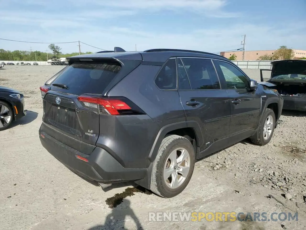 3 fotografías del automóvil dañado JTMMWRFV2KD026490 TOYOTA RAV4 2019