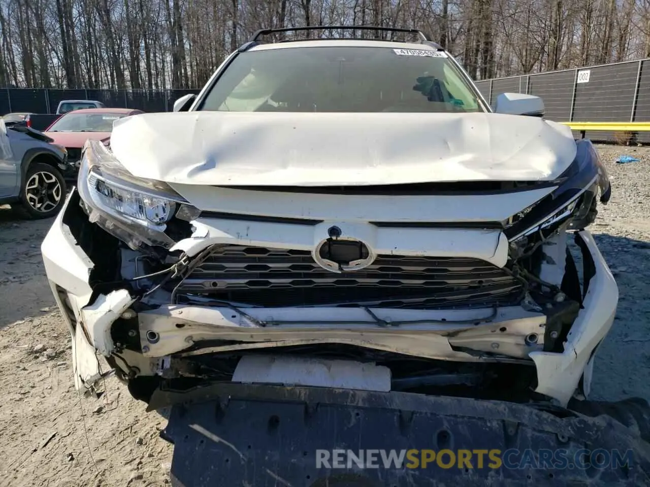 5 fotografías del automóvil dañado JTMN1RFV0KD014972 TOYOTA RAV4 2019