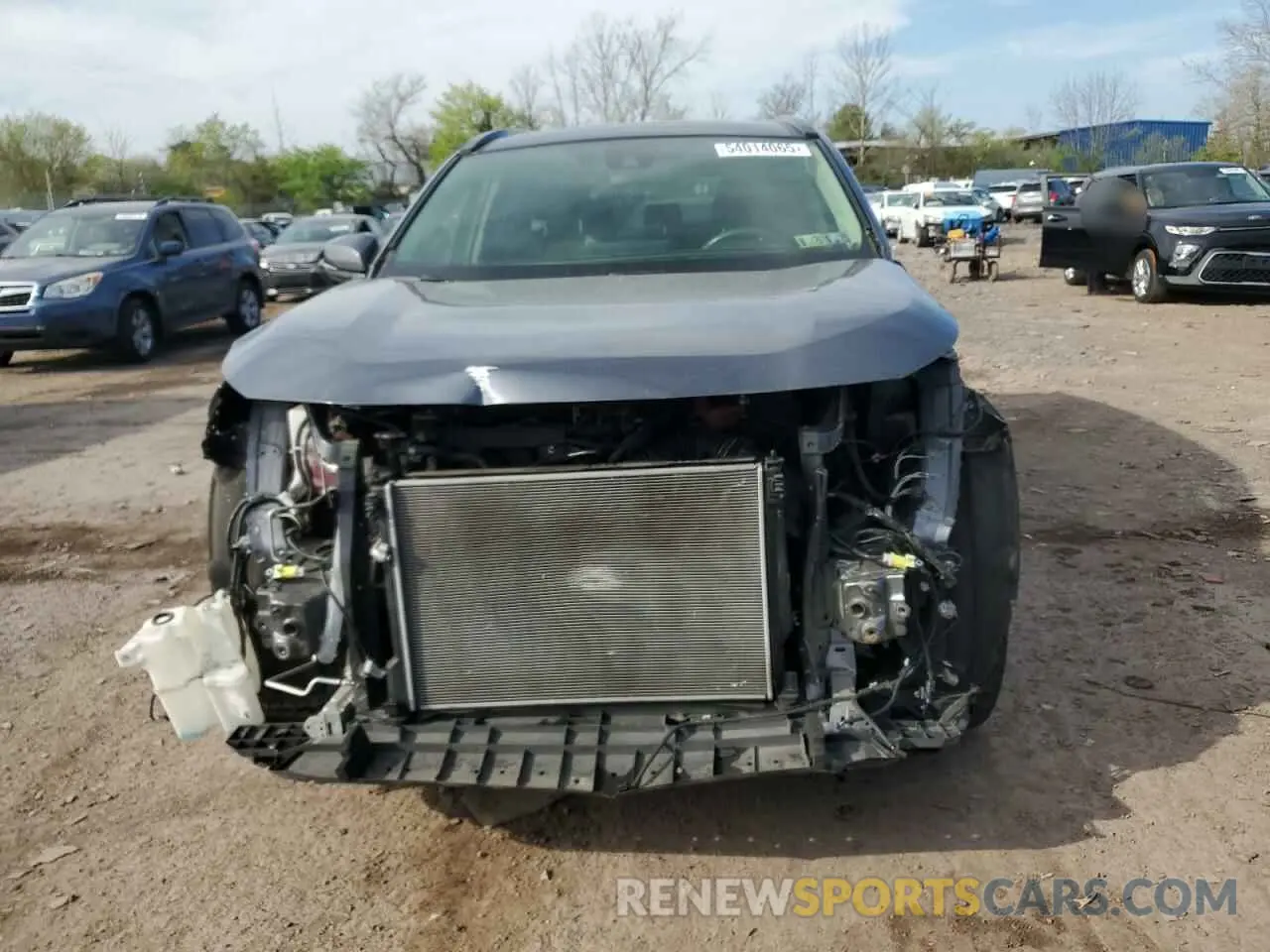 5 fotografías del automóvil dañado JTMN1RFV0KD501962 TOYOTA RAV4 2019