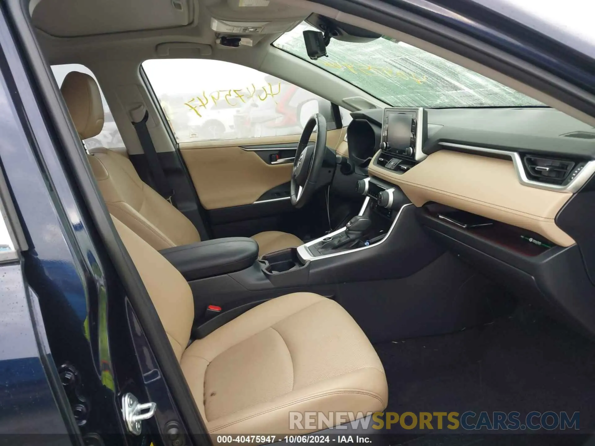 5 fotografías del automóvil dañado JTMN1RFV1KD501615 TOYOTA RAV4 2019