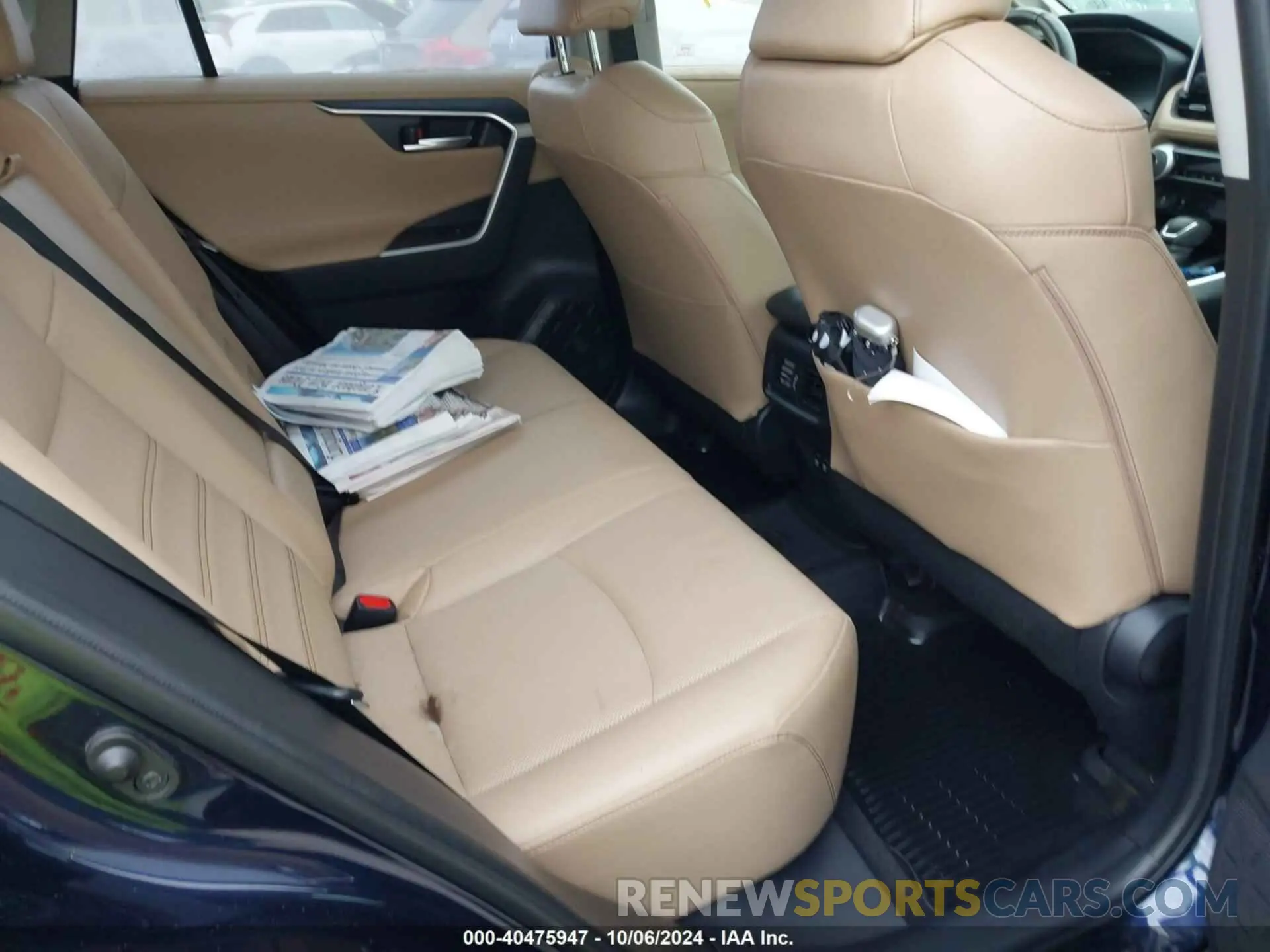 8 fotografías del automóvil dañado JTMN1RFV1KD501615 TOYOTA RAV4 2019