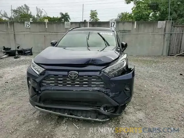 12 fotografías del automóvil dañado JTMN1RFV3KD519307 TOYOTA RAV4 2019
