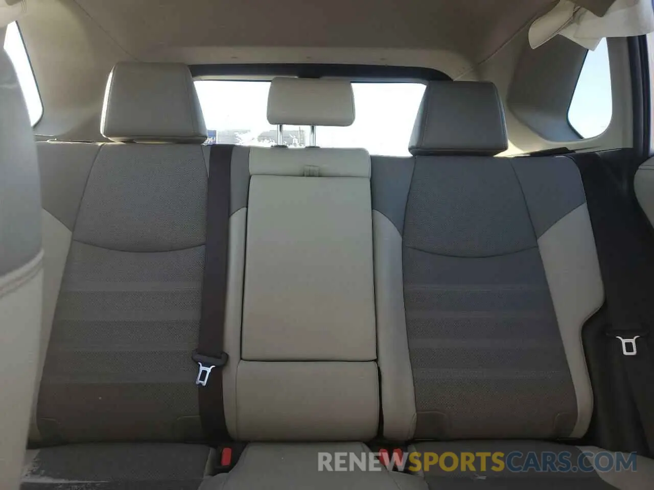 10 fotografías del automóvil dañado JTMN1RFV4KD520224 TOYOTA RAV4 2019
