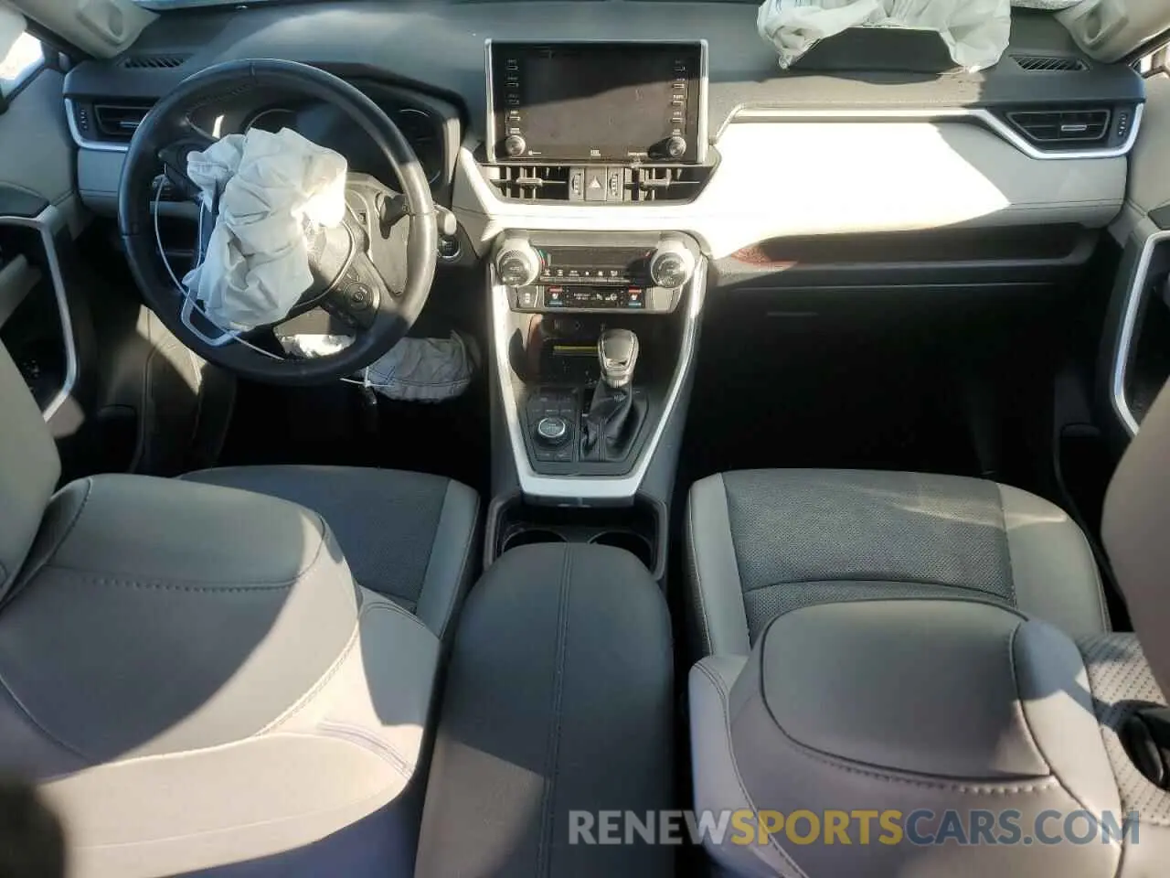 8 fotografías del automóvil dañado JTMN1RFV4KD520224 TOYOTA RAV4 2019