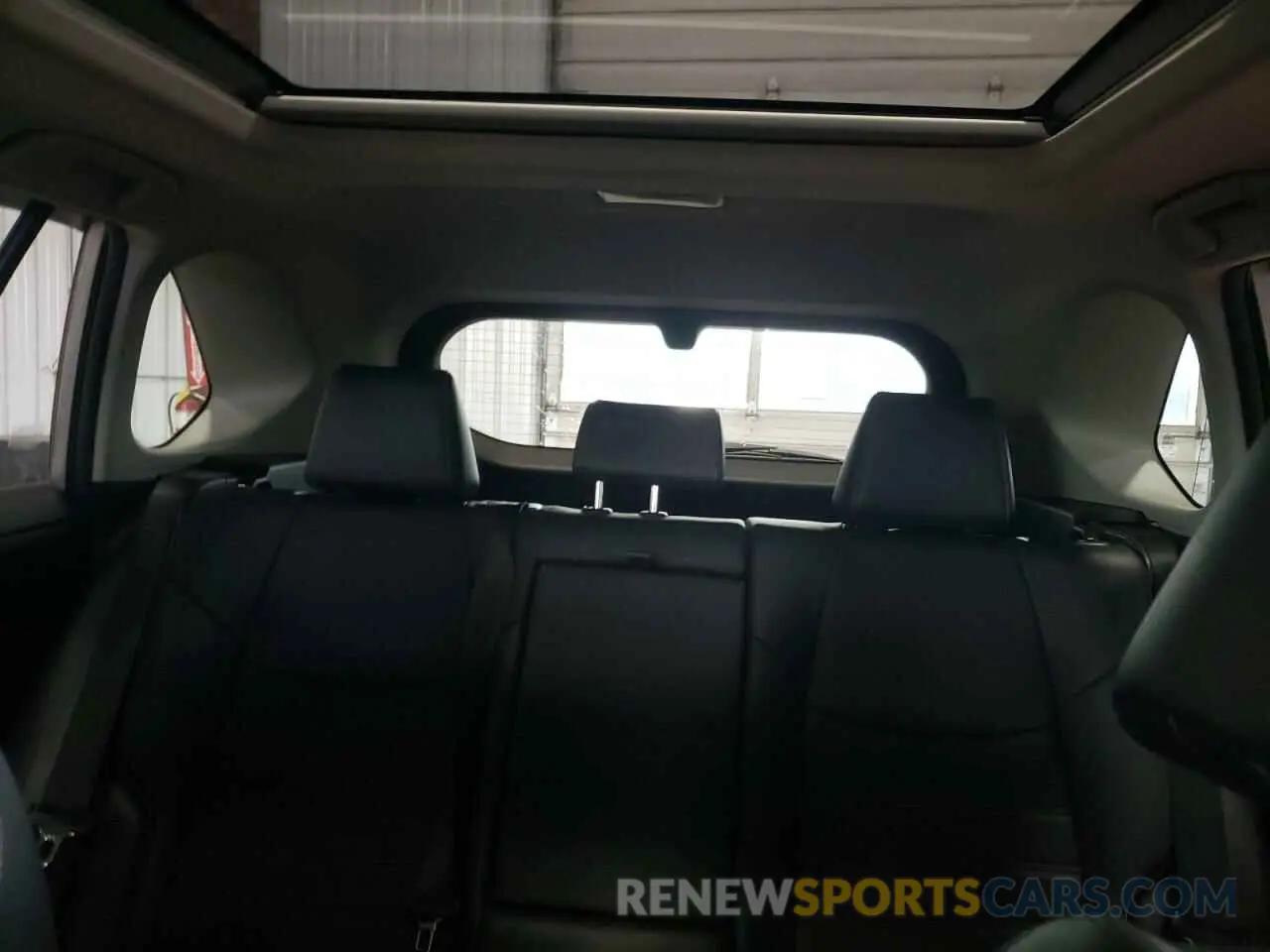 10 fotografías del automóvil dañado JTMN1RFV6KD522010 TOYOTA RAV4 2019