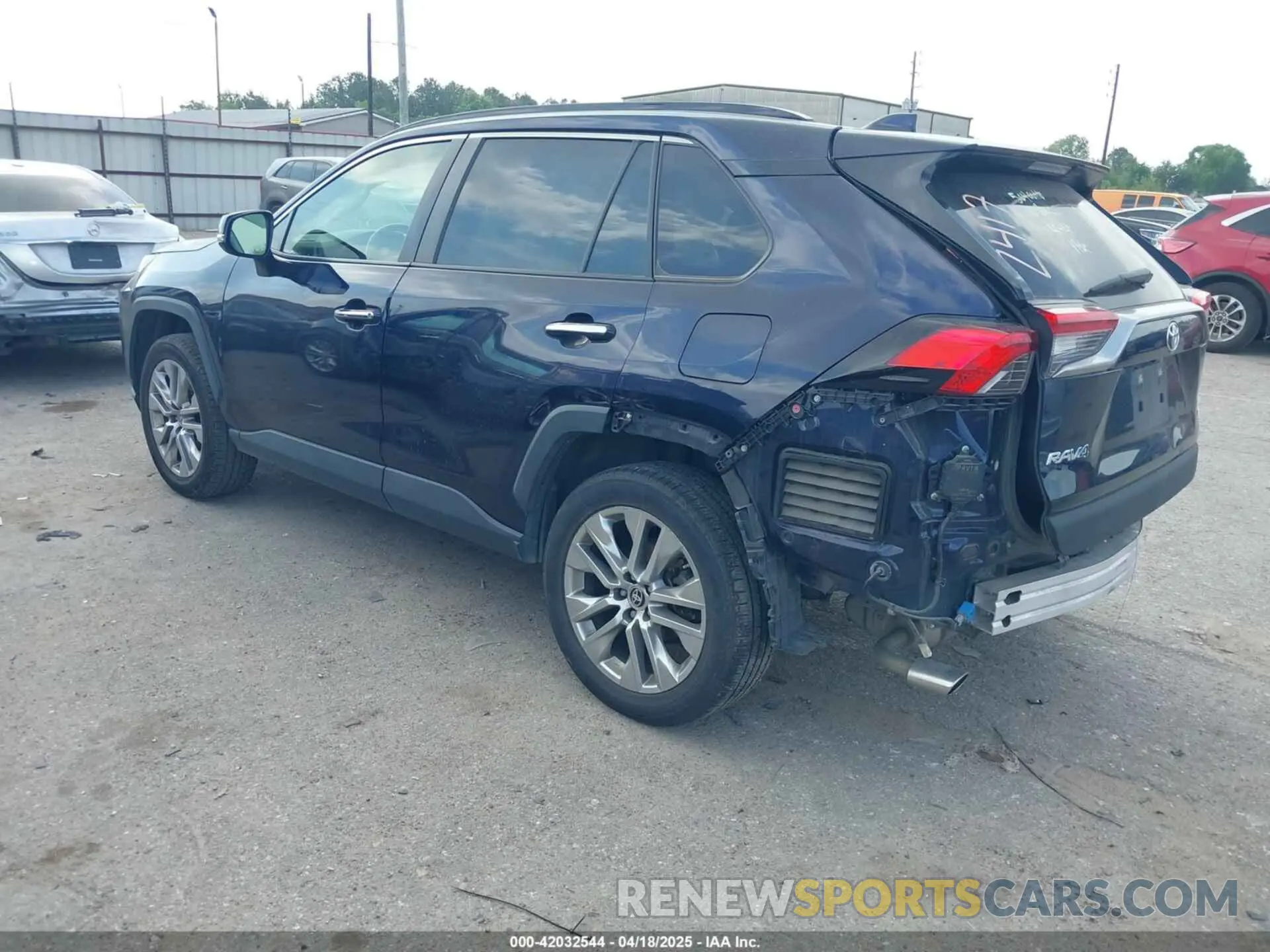 3 fotografías del automóvil dañado JTMN1RFV7KD523098 TOYOTA RAV4 2019