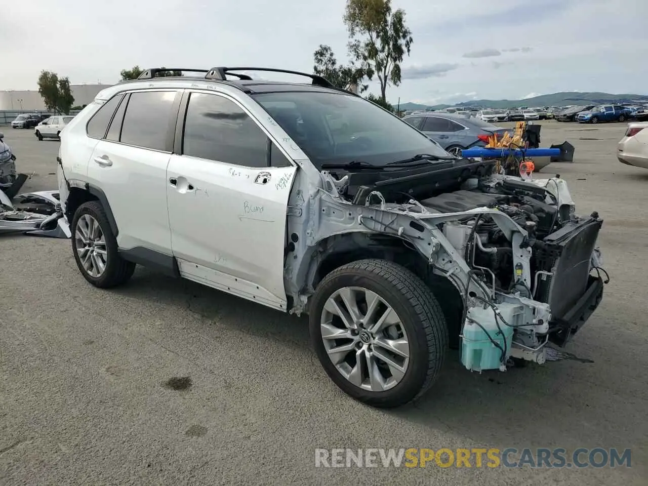 4 fotografías del automóvil dañado JTMN1RFV8KD523806 TOYOTA RAV4 2019