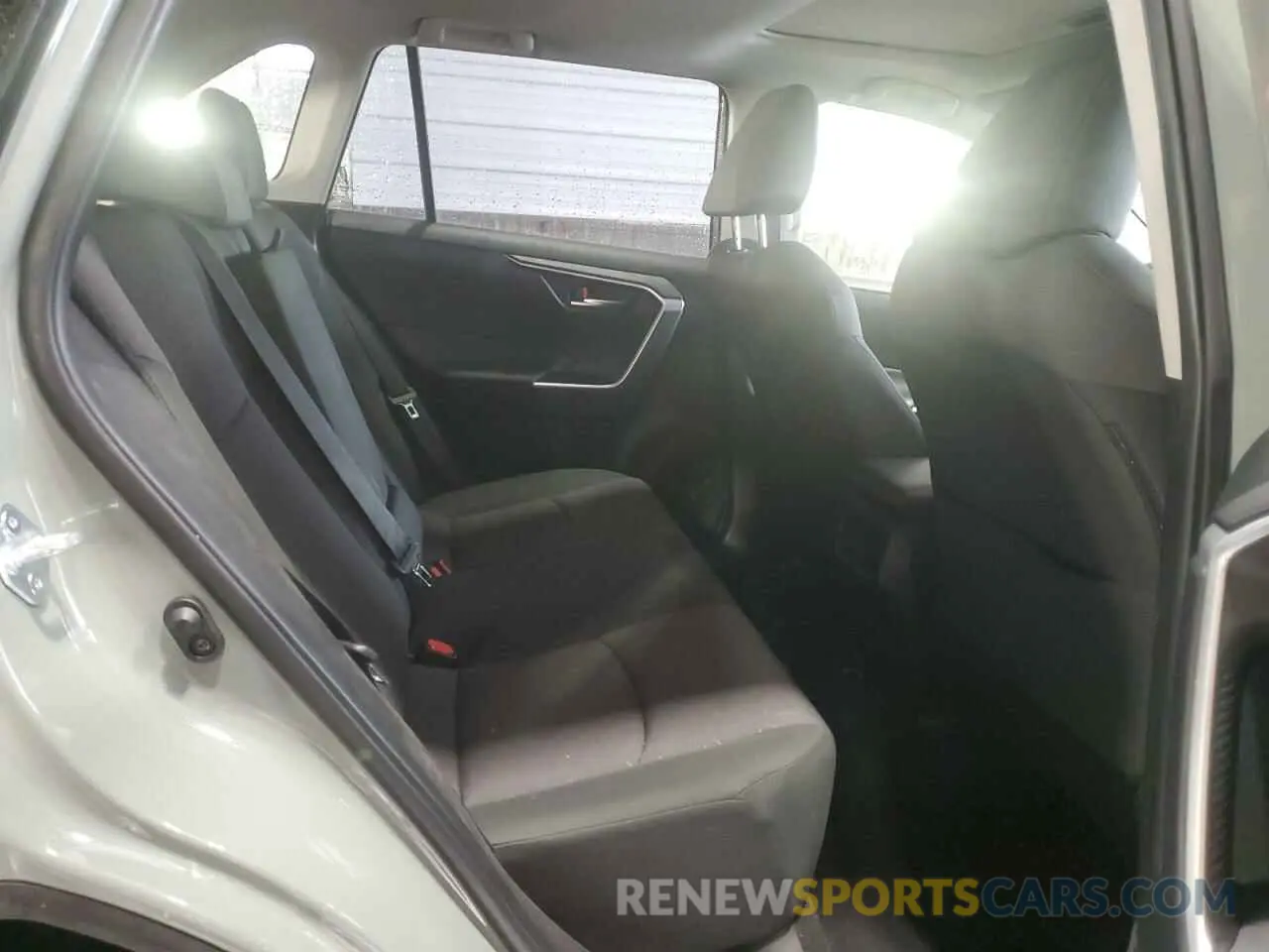 11 fotografías del automóvil dañado JTMP1RFV1KD038030 TOYOTA RAV4 2019