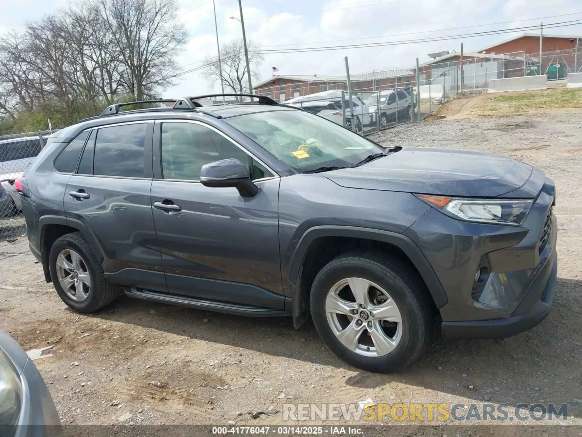 13 fotografías del automóvil dañado JTMP1RFV1KD501607 TOYOTA RAV4 2019