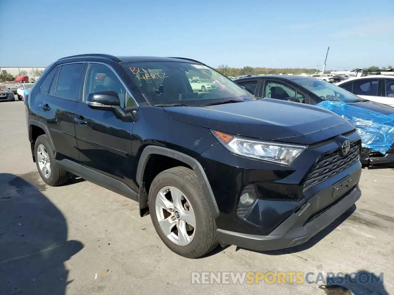 4 fotografías del automóvil dañado JTMP1RFV2KD011564 TOYOTA RAV4 2019