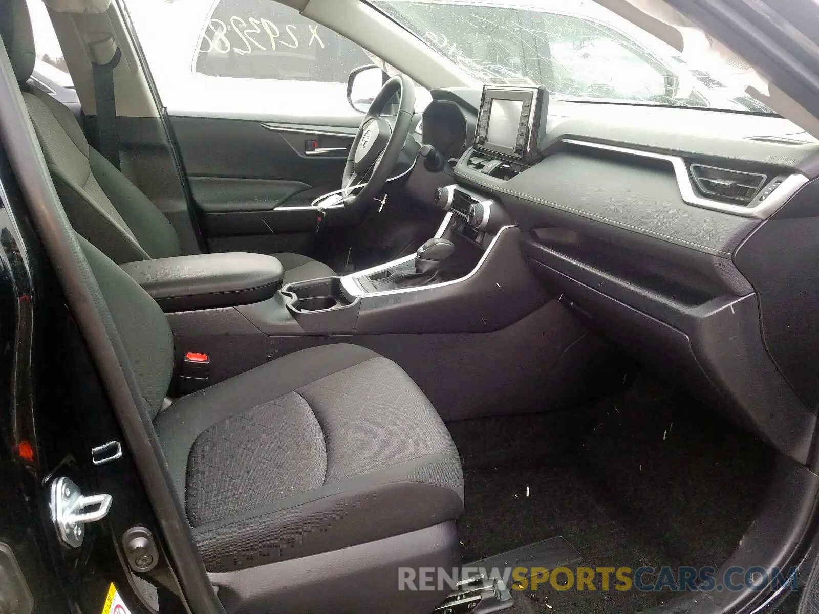 5 fotografías del automóvil dañado JTMP1RFV2KD018398 TOYOTA RAV4 2019