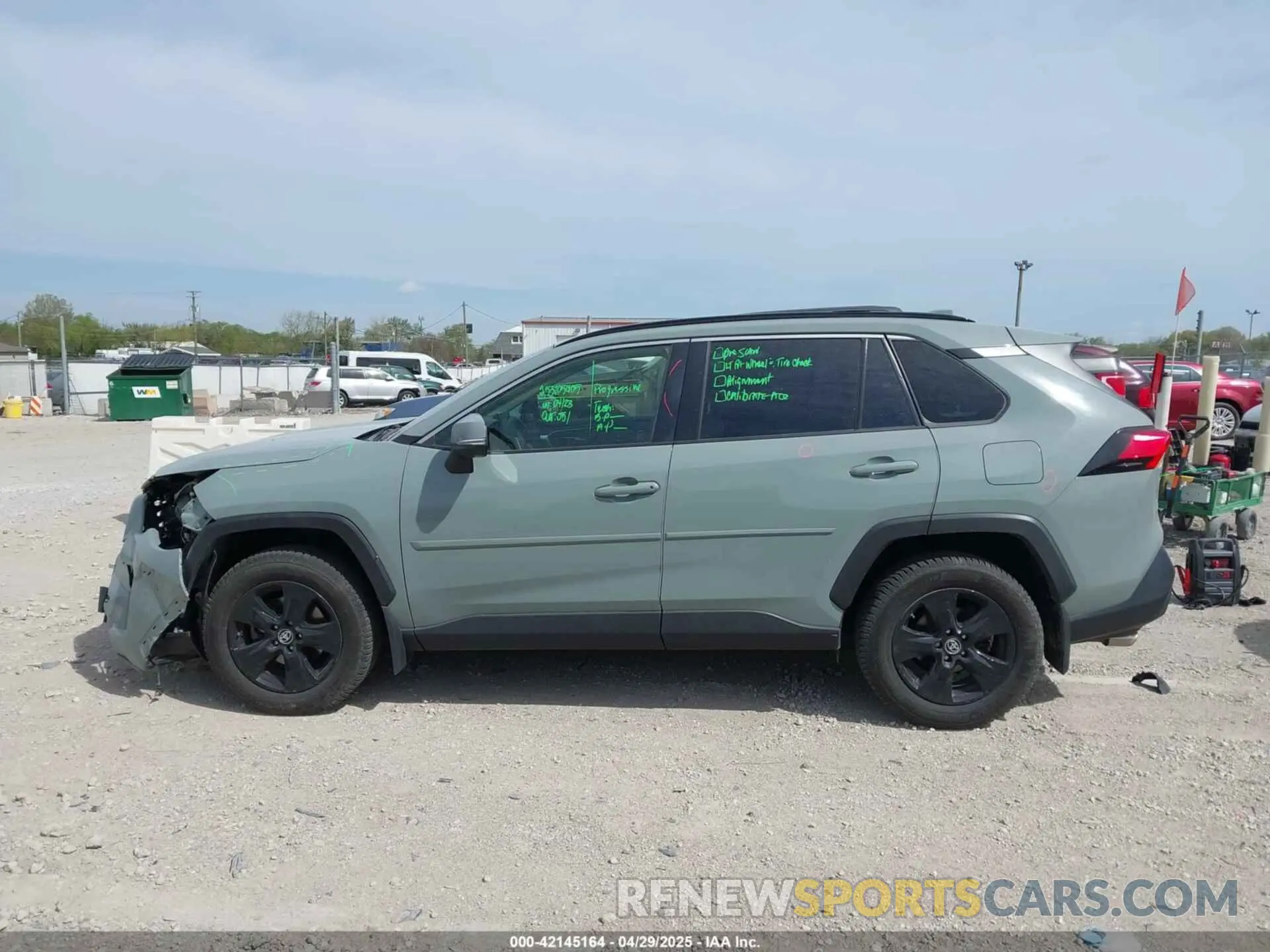 14 fotografías del automóvil dañado JTMP1RFV2KD042717 TOYOTA RAV4 2019
