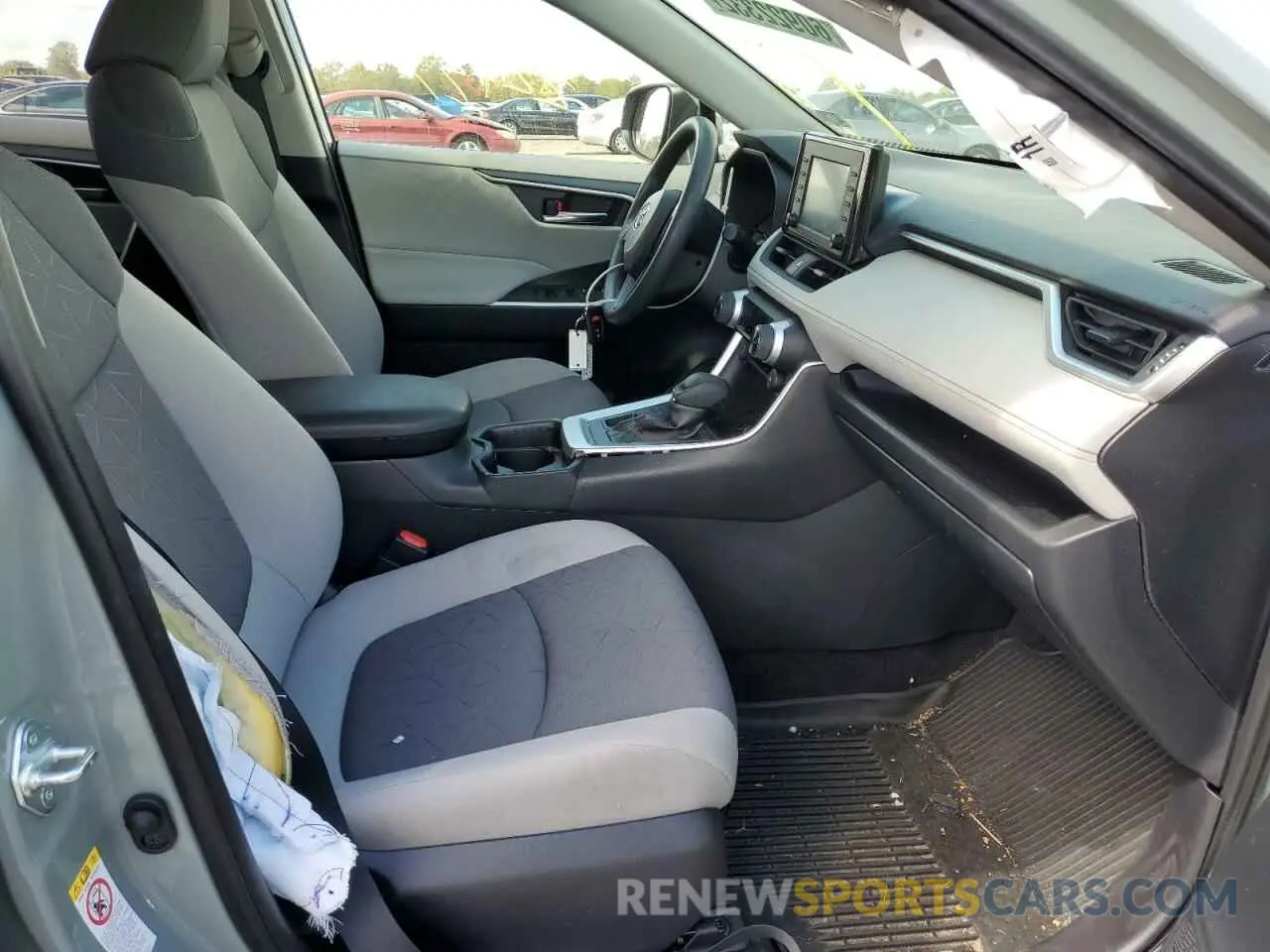 5 fotografías del automóvil dañado JTMP1RFV2KD514124 TOYOTA RAV4 2019