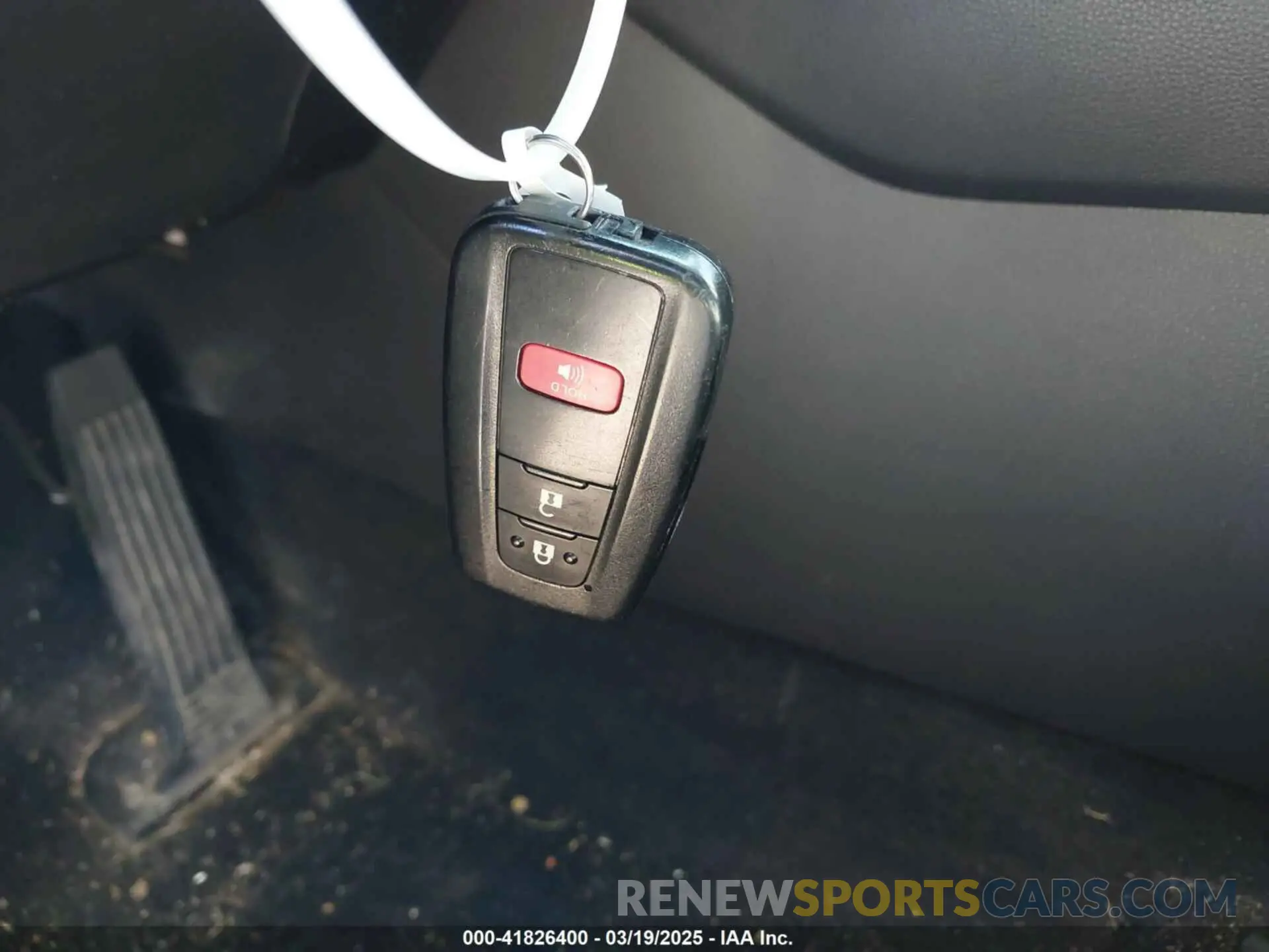 11 fotografías del automóvil dañado JTMP1RFV3KD503617 TOYOTA RAV4 2019