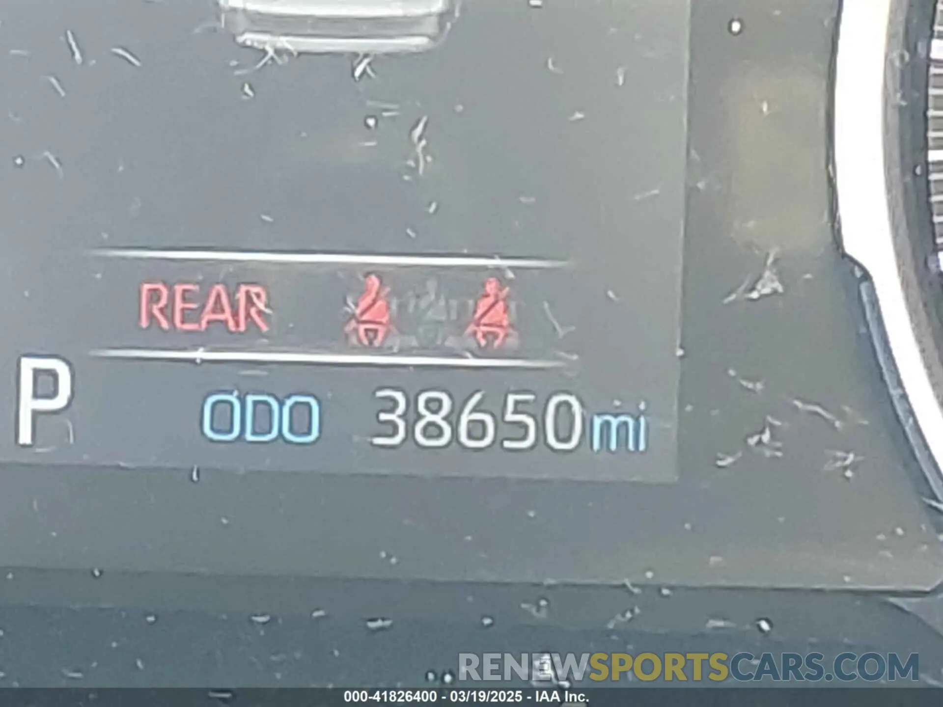 16 fotografías del automóvil dañado JTMP1RFV3KD503617 TOYOTA RAV4 2019