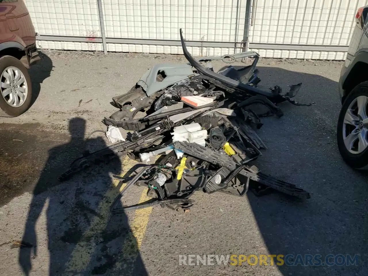 13 fotografías del automóvil dañado JTMP1RFV3KD510020 TOYOTA RAV4 2019