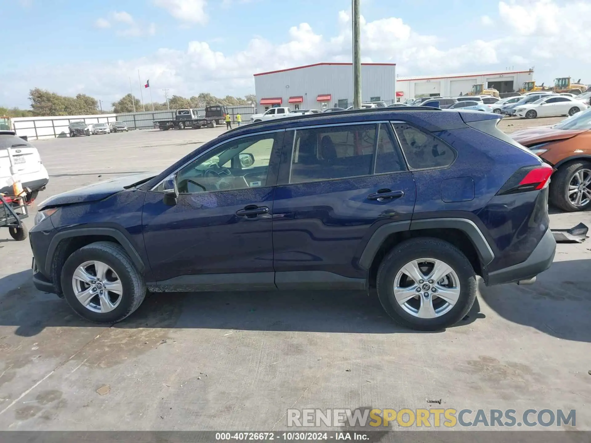 14 fotografías del automóvil dañado JTMP1RFV3KJ018430 TOYOTA RAV4 2019