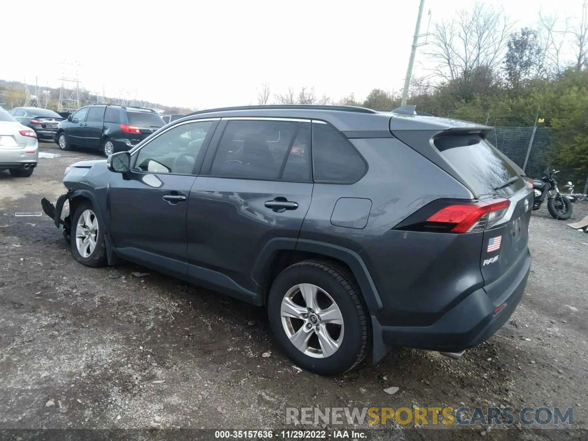 3 fotografías del automóvil dañado JTMP1RFV4KD008469 TOYOTA RAV4 2019