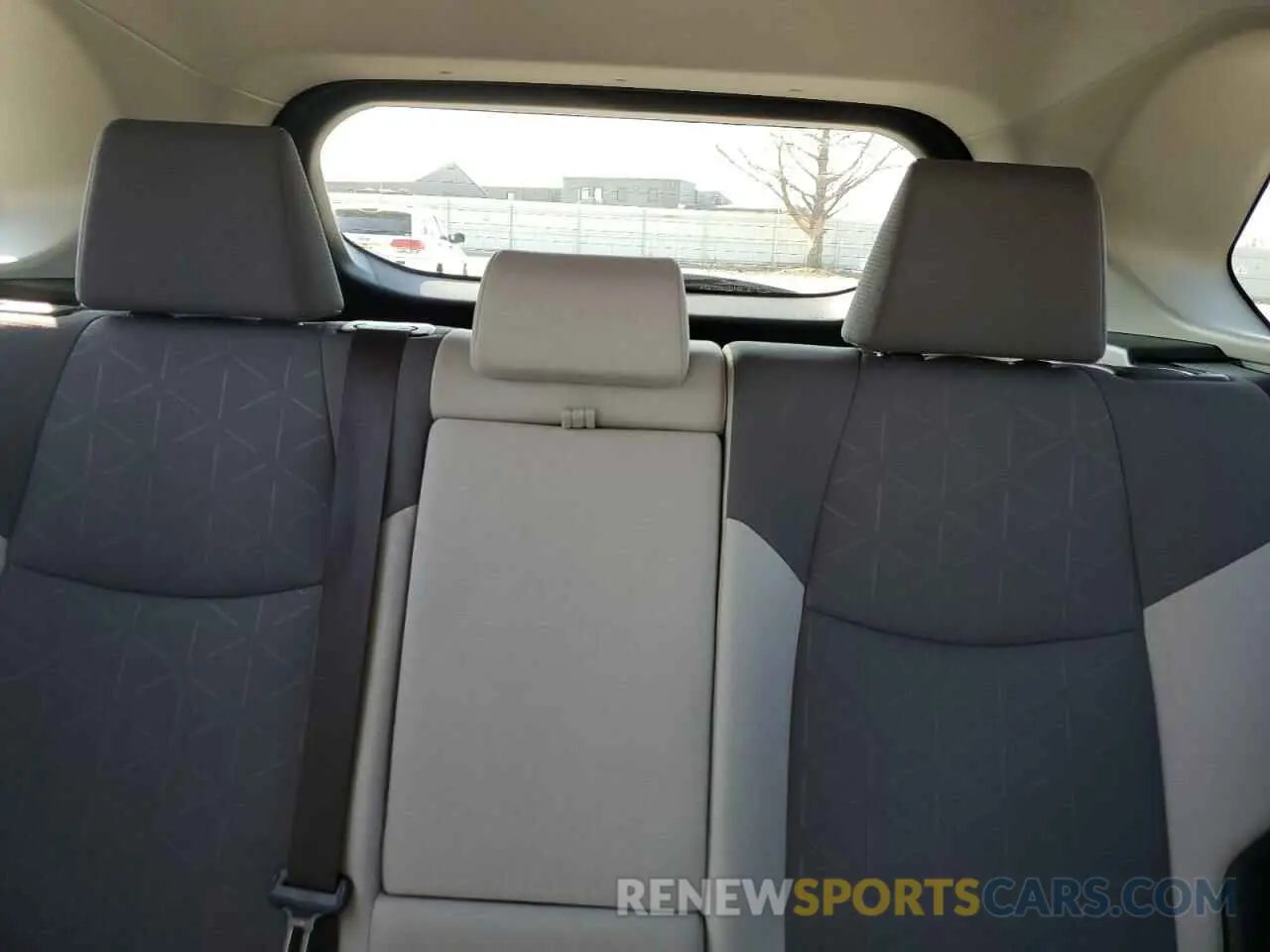 10 fotografías del automóvil dañado JTMP1RFV4KD025644 TOYOTA RAV4 2019