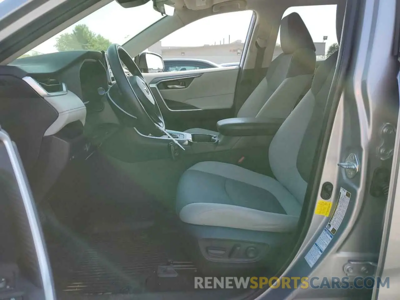 7 fotografías del automóvil dañado JTMP1RFV4KD025644 TOYOTA RAV4 2019