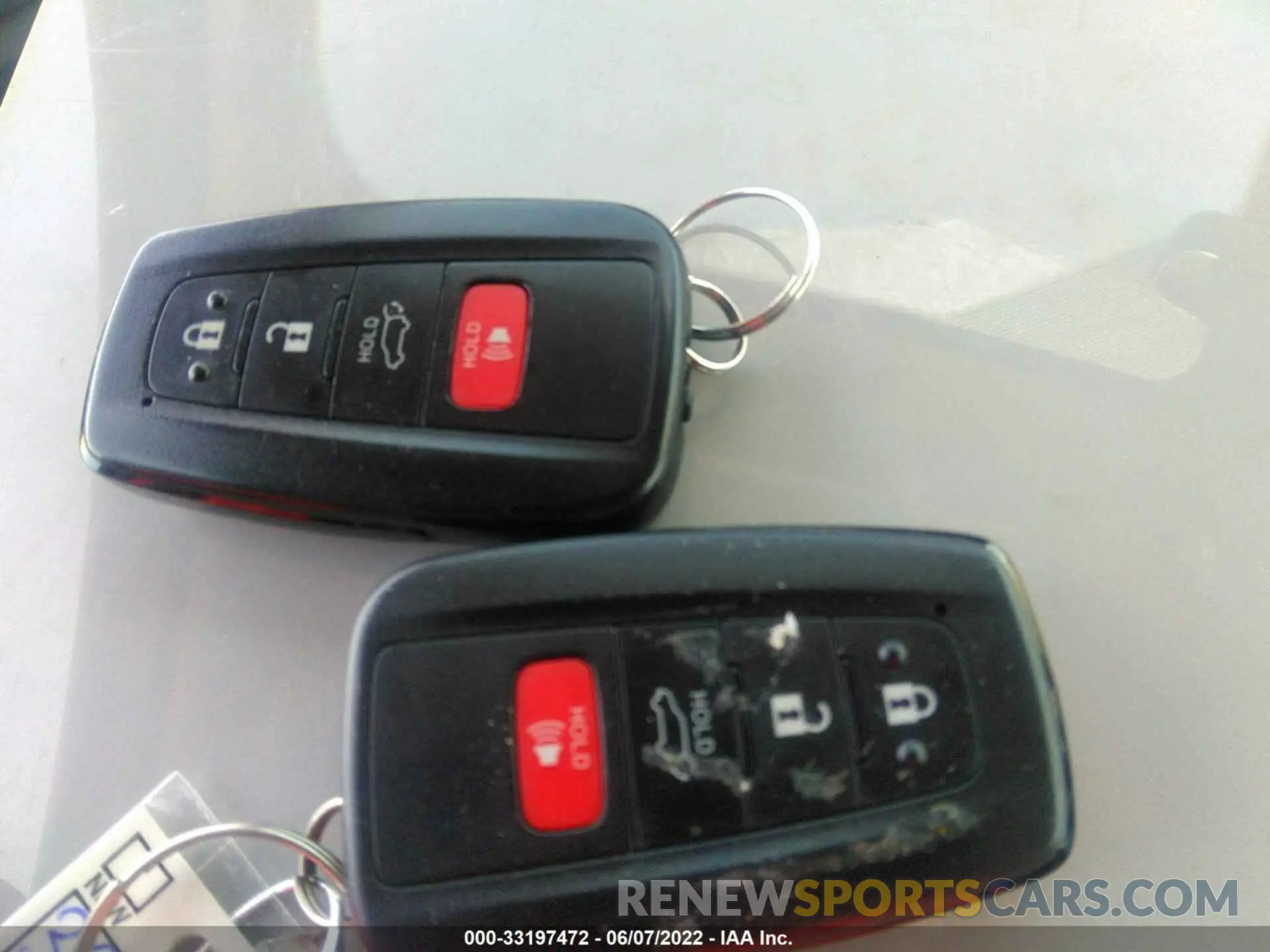 11 fotografías del automóvil dañado JTMP1RFV4KD029323 TOYOTA RAV4 2019