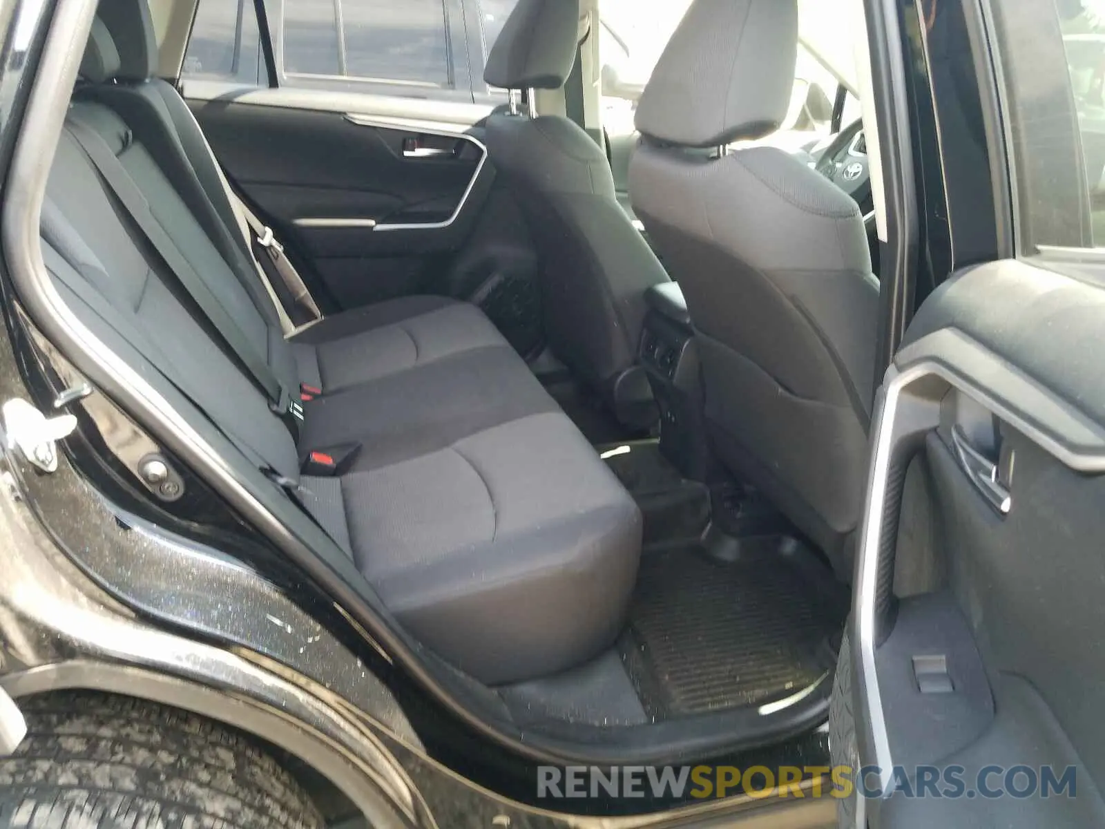 6 fotografías del automóvil dañado JTMP1RFV4KD515114 TOYOTA RAV4 2019