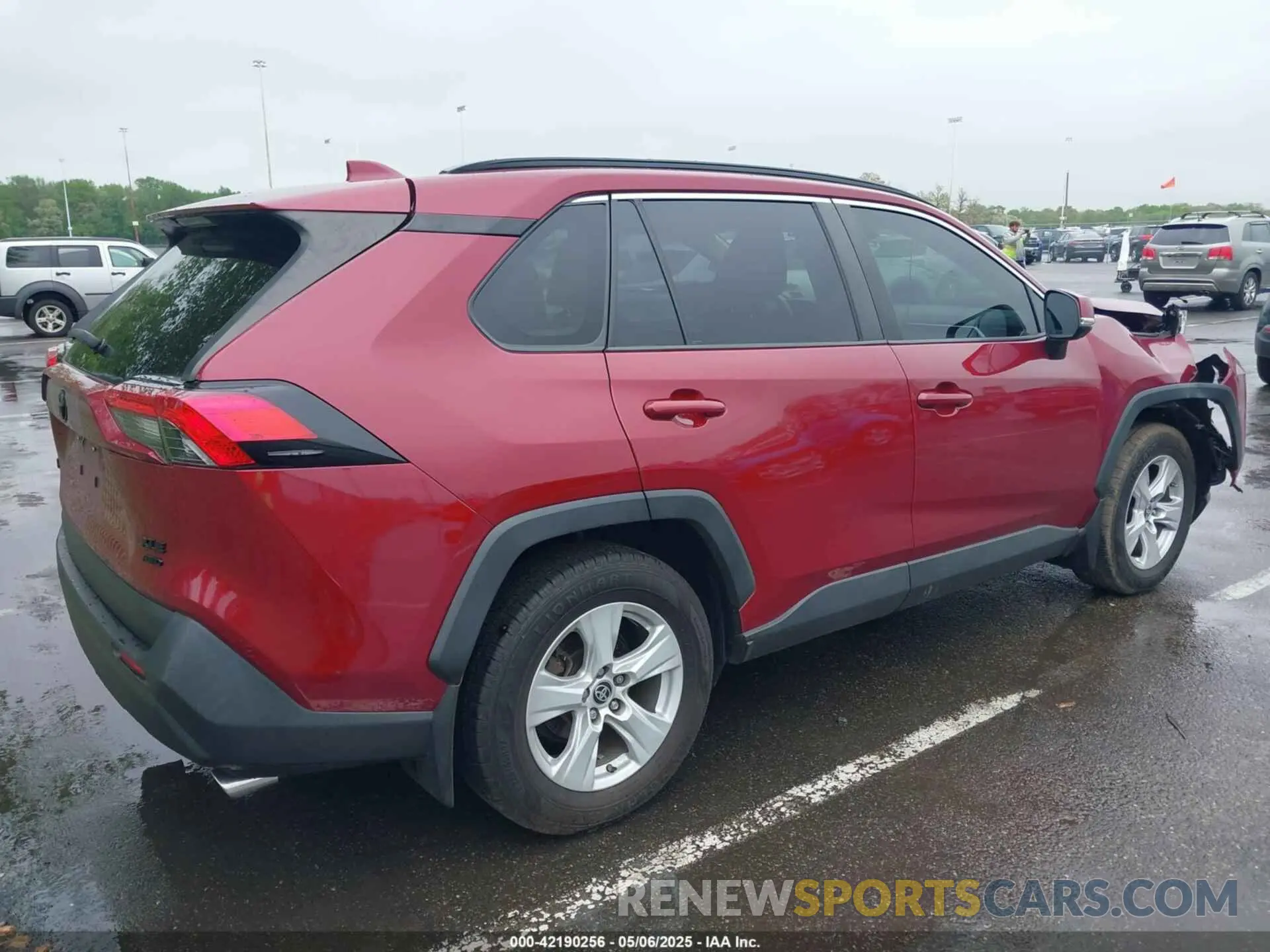 4 fotografías del automóvil dañado JTMP1RFV5KD042503 TOYOTA RAV4 2019