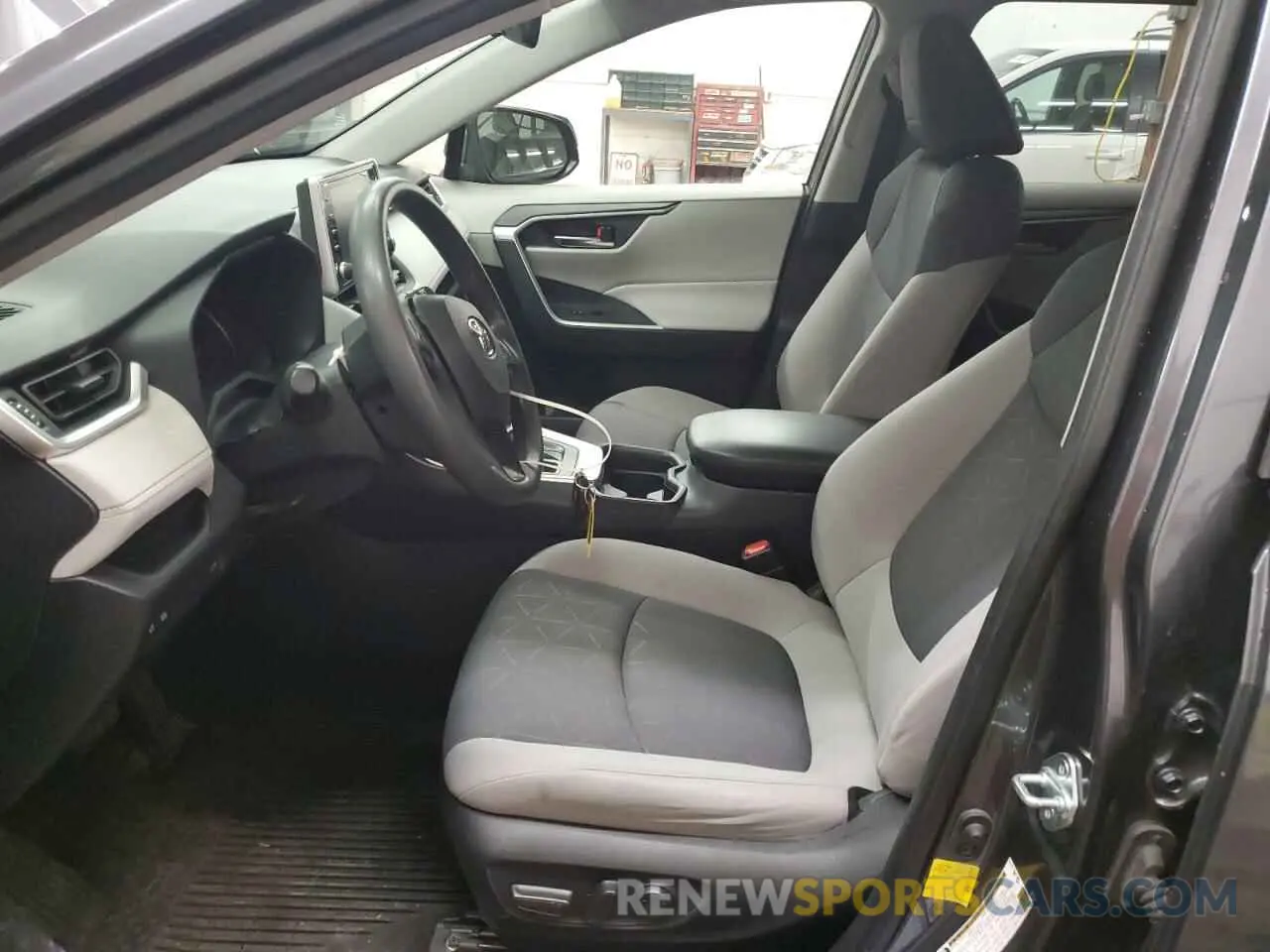 7 fotografías del automóvil dañado JTMP1RFV7KD013360 TOYOTA RAV4 2019