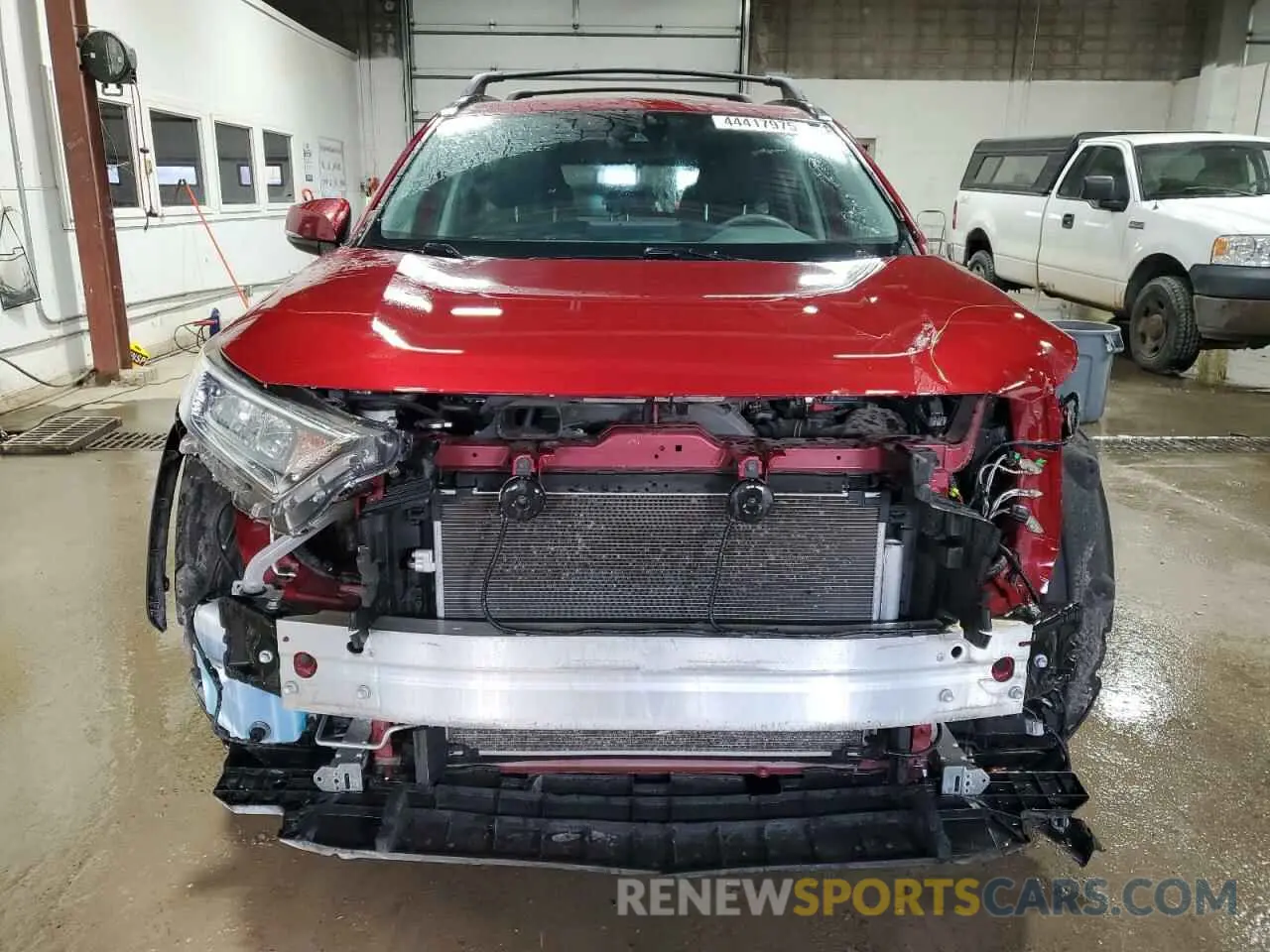 5 fotografías del automóvil dañado JTMP1RFV7KD038582 TOYOTA RAV4 2019