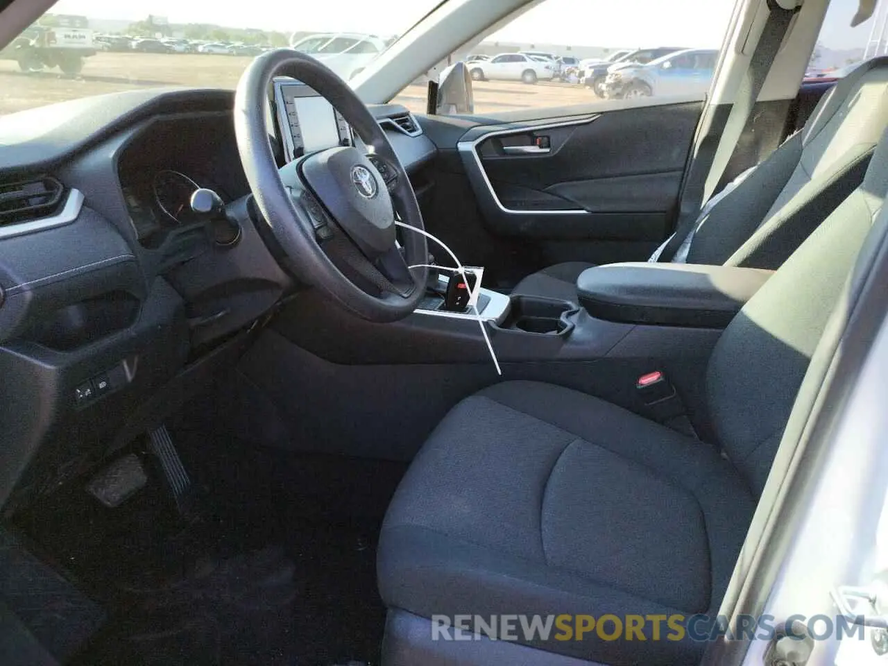 5 fotografías del automóvil dañado JTMP1RFV8KD031477 TOYOTA RAV4 2019