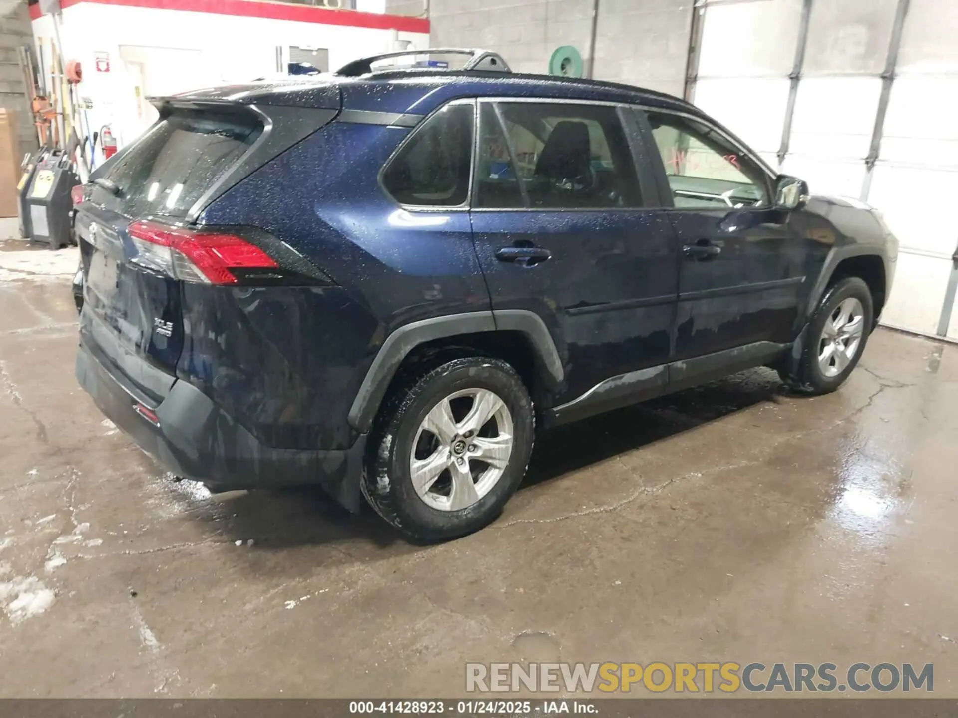 4 fotografías del automóvil dañado JTMP1RFV8KJ019685 TOYOTA RAV4 2019