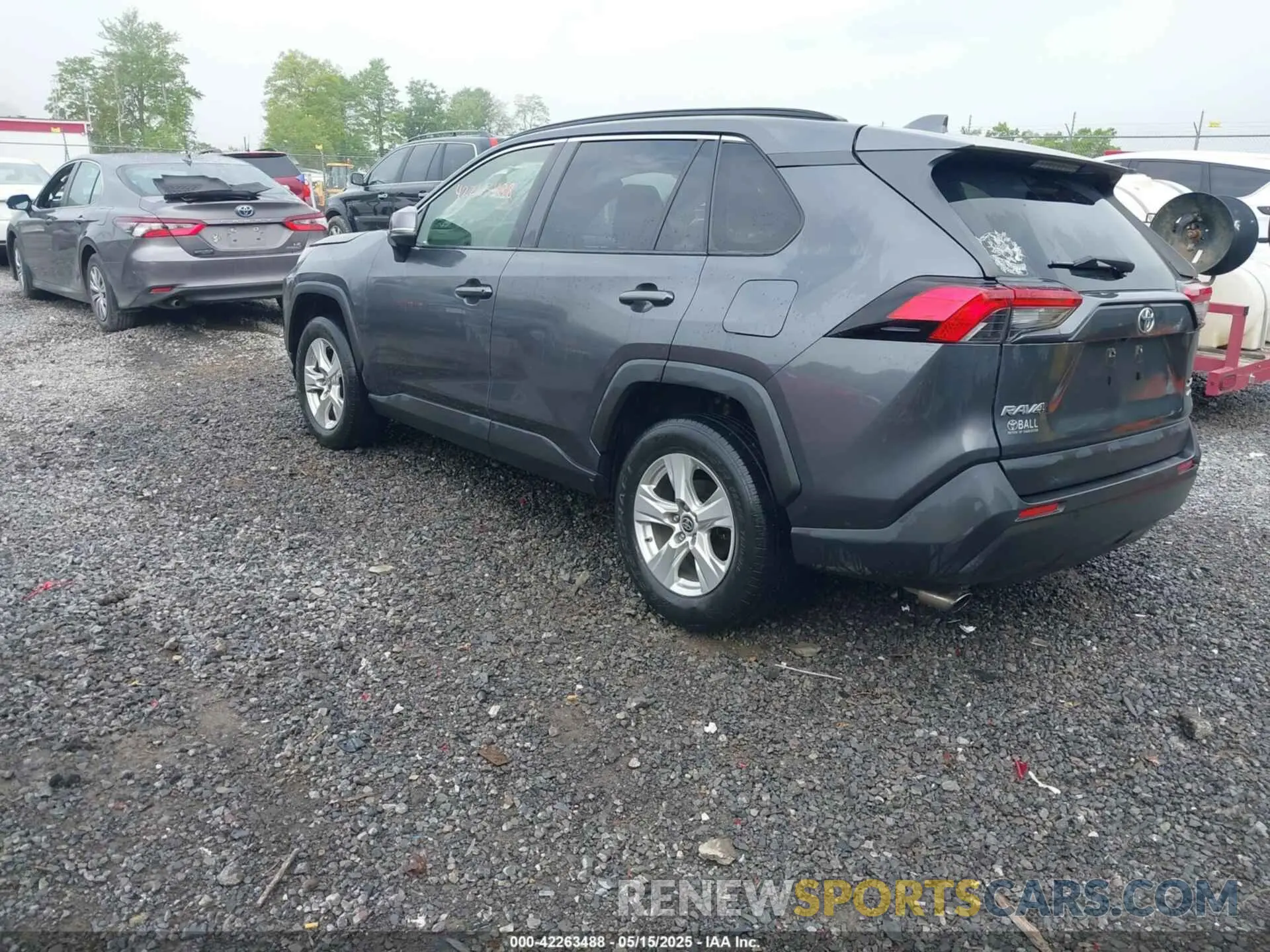 3 fotografías del automóvil dañado JTMP1RFV9KD041936 TOYOTA RAV4 2019
