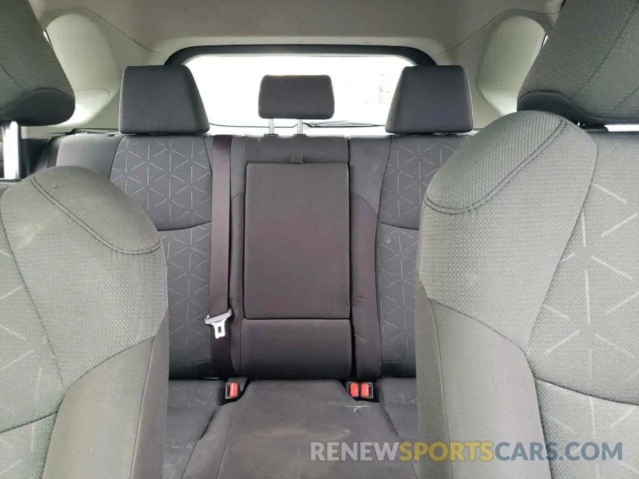 10 fotografías del automóvil dañado JTMP1RFV9KD506960 TOYOTA RAV4 2019