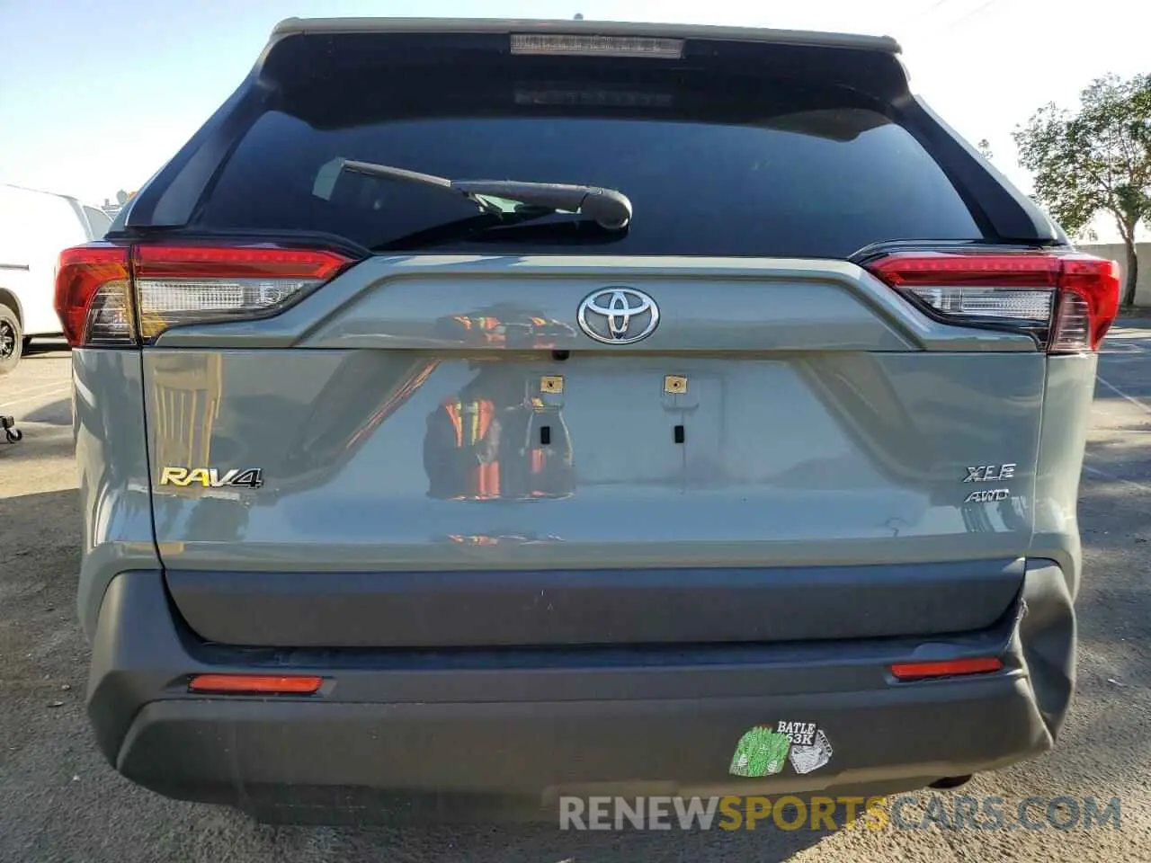 6 fotografías del automóvil dañado JTMP1RFVXKD016964 TOYOTA RAV4 2019