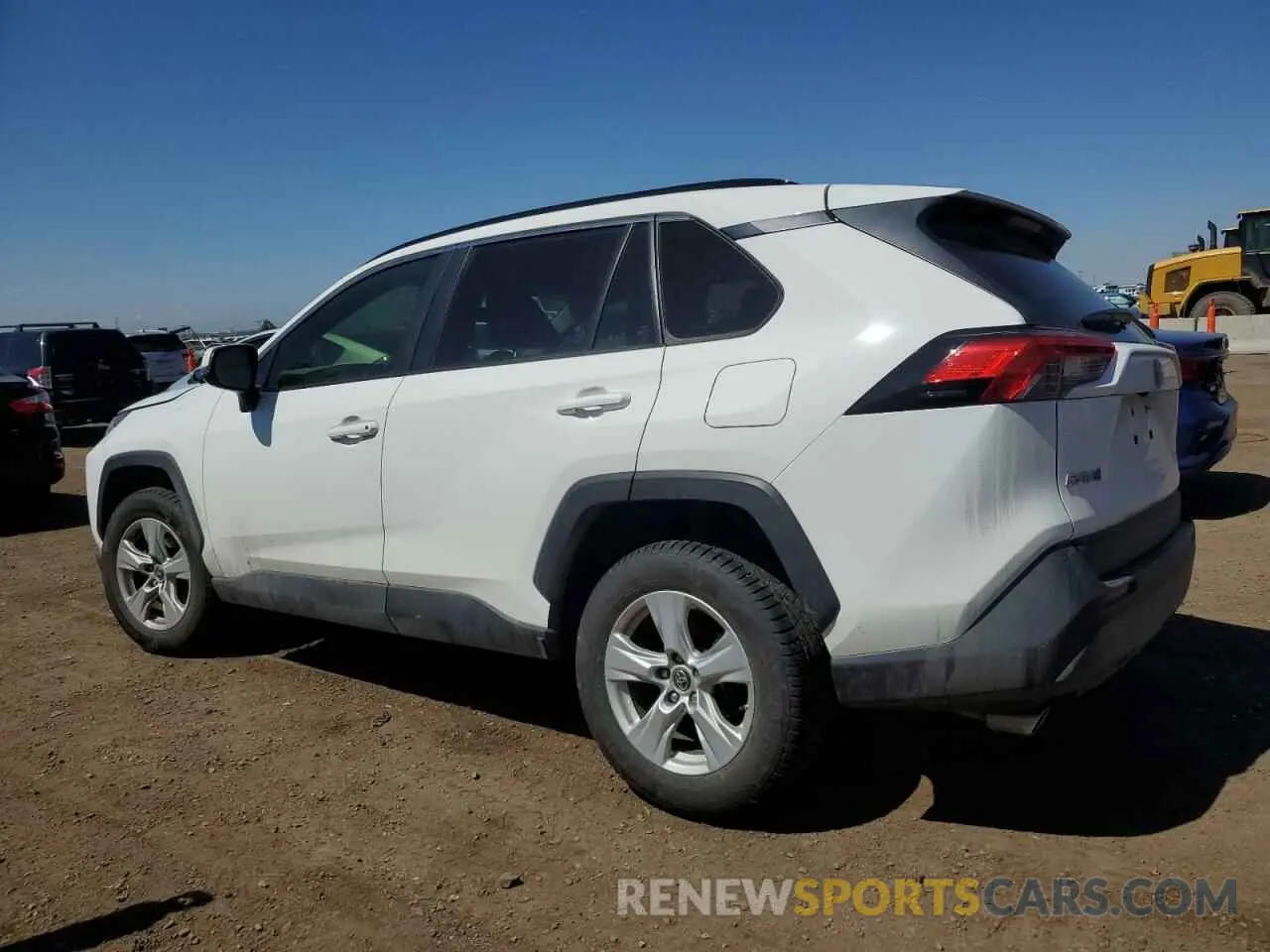2 fotografías del automóvil dañado JTMP1RFVXKD021338 TOYOTA RAV4 2019
