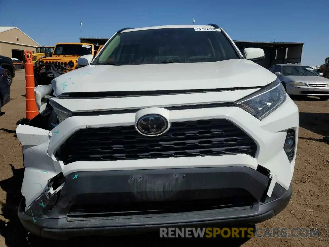 5 fotografías del automóvil dañado JTMP1RFVXKD021338 TOYOTA RAV4 2019