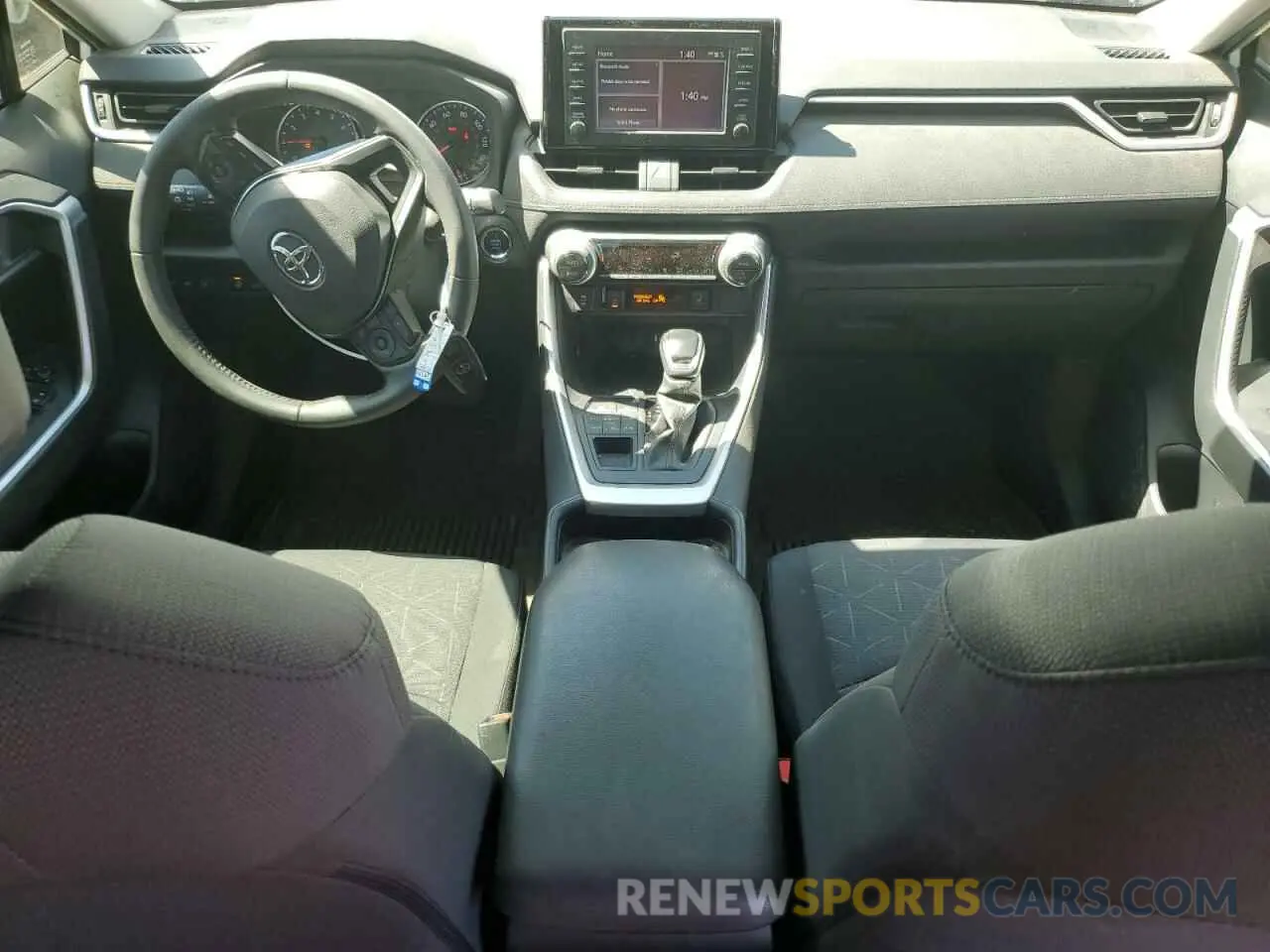 8 fotografías del automóvil dañado JTMP1RFVXKD021338 TOYOTA RAV4 2019