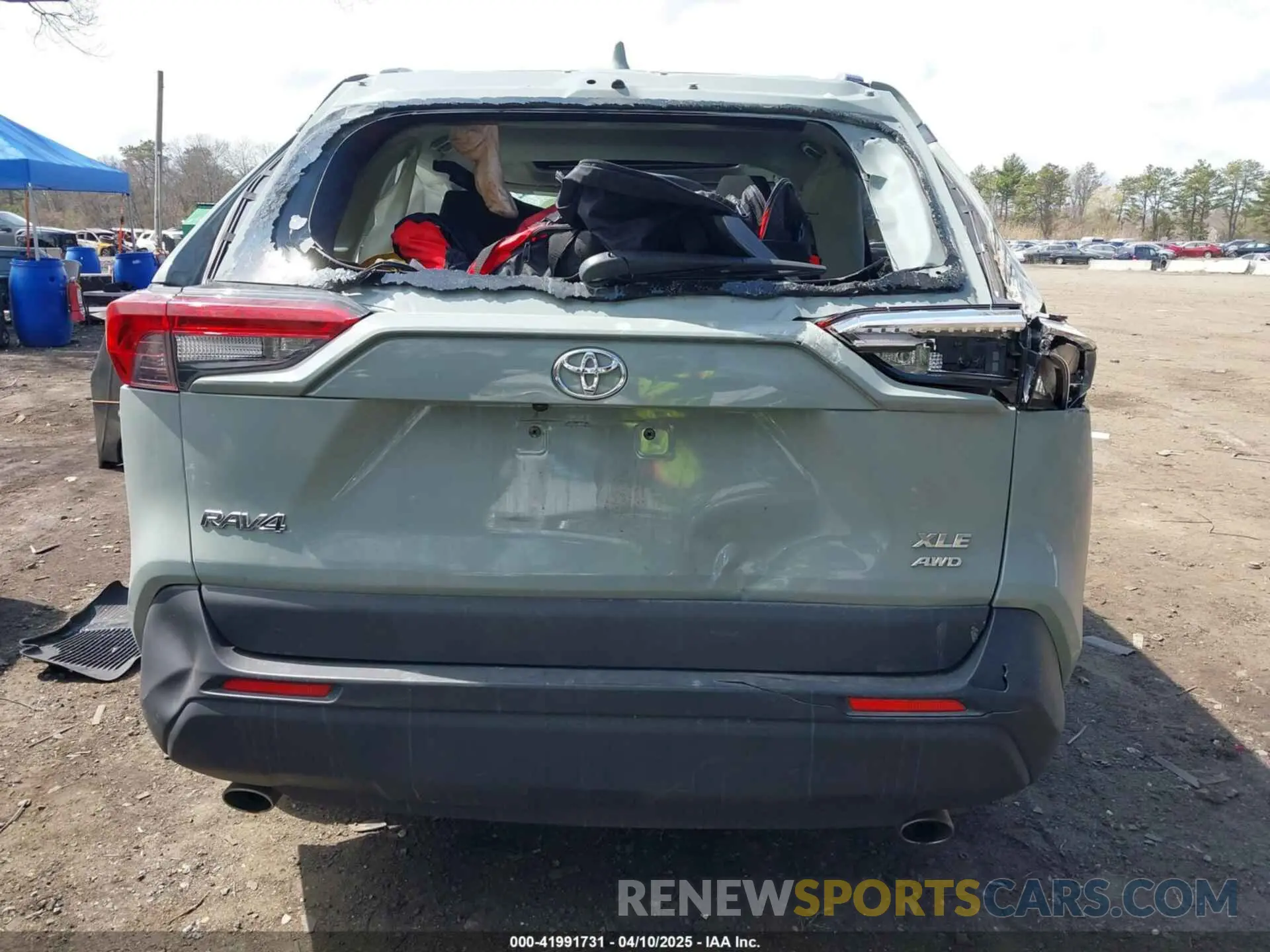 16 fotografías del automóvil dañado JTMP1RFVXKD023350 TOYOTA RAV4 2019