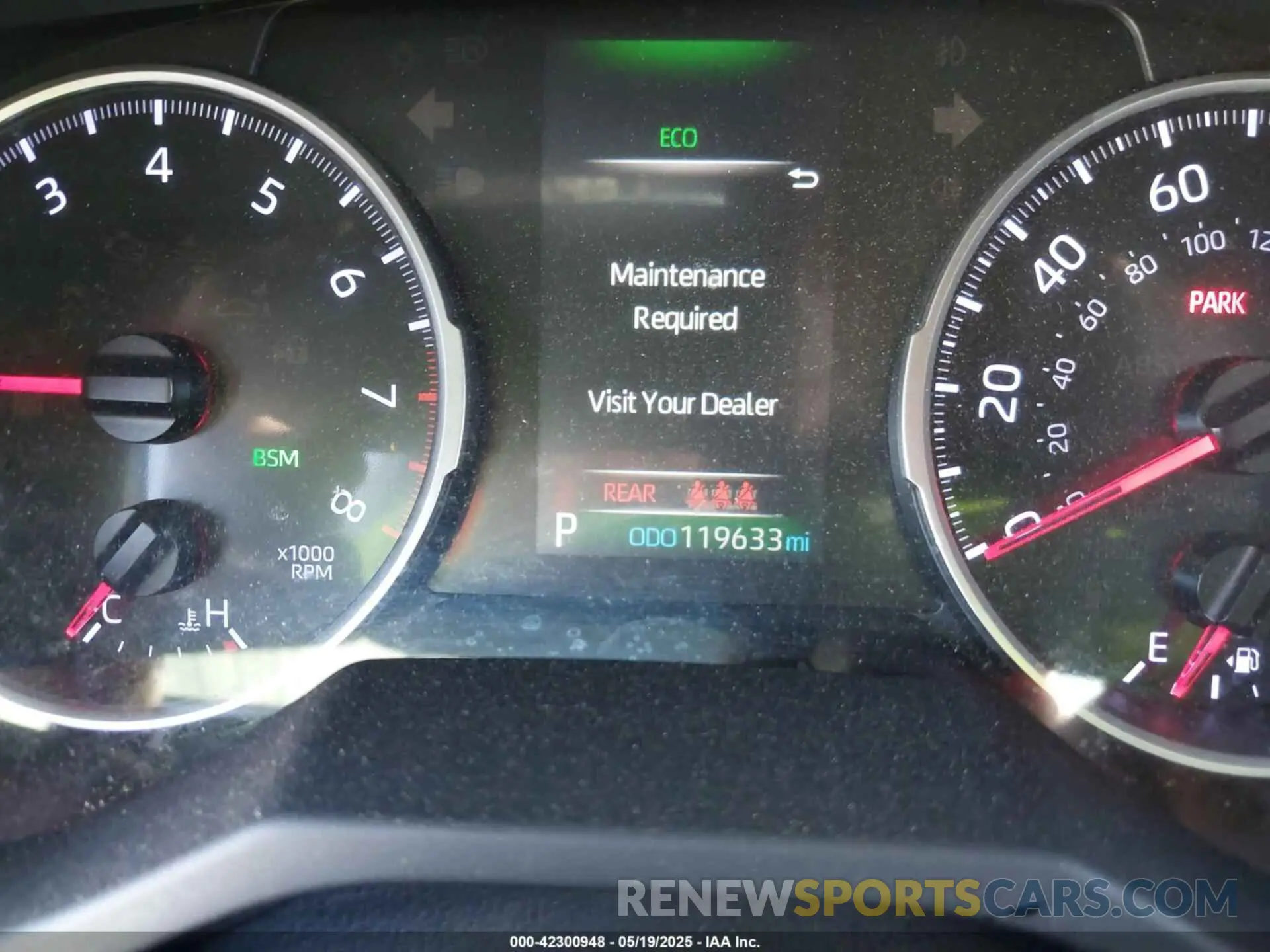 7 fotografías del automóvil dañado JTMP1RFVXKJ002886 TOYOTA RAV4 2019