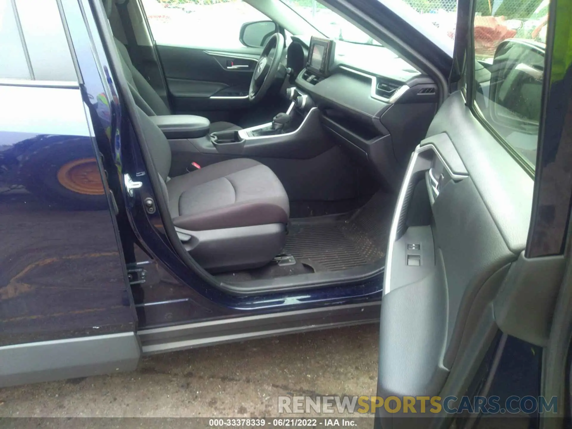 5 fotografías del automóvil dañado JTMP1RFVXKJ019297 TOYOTA RAV4 2019