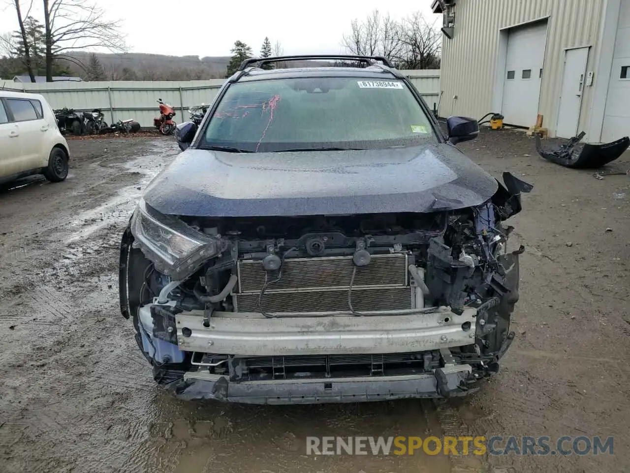 5 fotografías del automóvil dañado JTMRWRFV3KD006531 TOYOTA RAV4 2019