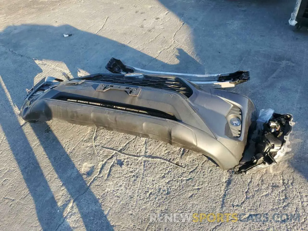 13 fotografías del automóvil dañado JTMRWRFVXKD505262 TOYOTA RAV4 2019